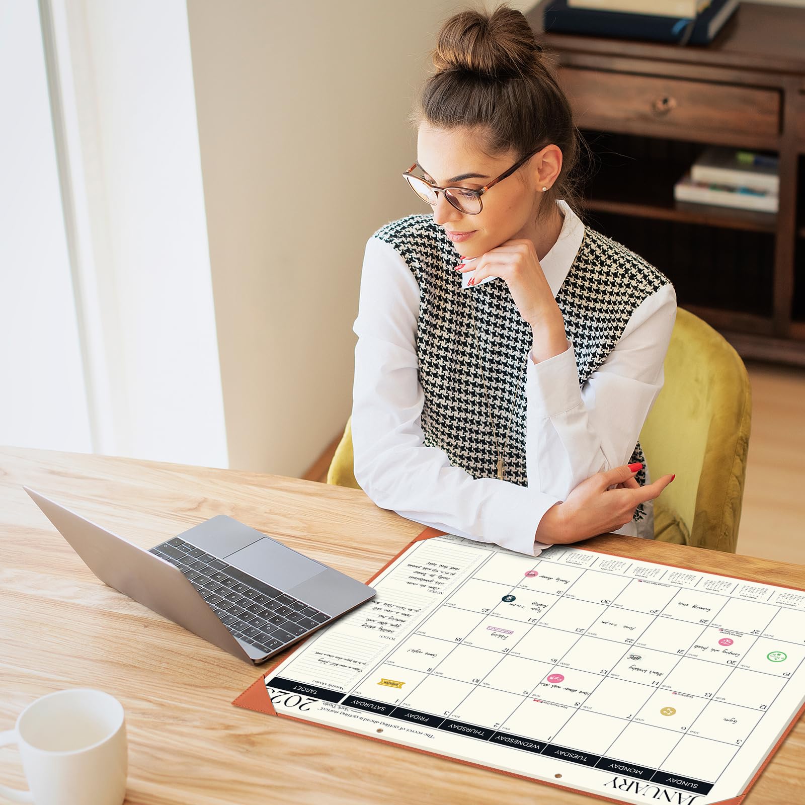 2025-2026 Large 18-Month Desk Calendar with Plastic Cover | January 2025 - June 2026 Planner | 22