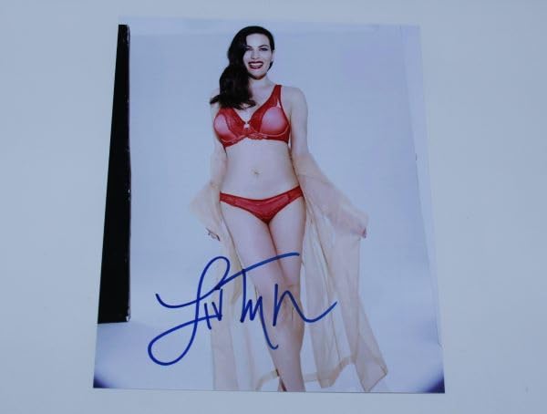 Sexy Liv Tyler Signed Autographed 8x10 Glossy Photo - That Thing You Do Movie Memorabilia - Perfect for Film Collectors & Home Theater Decor