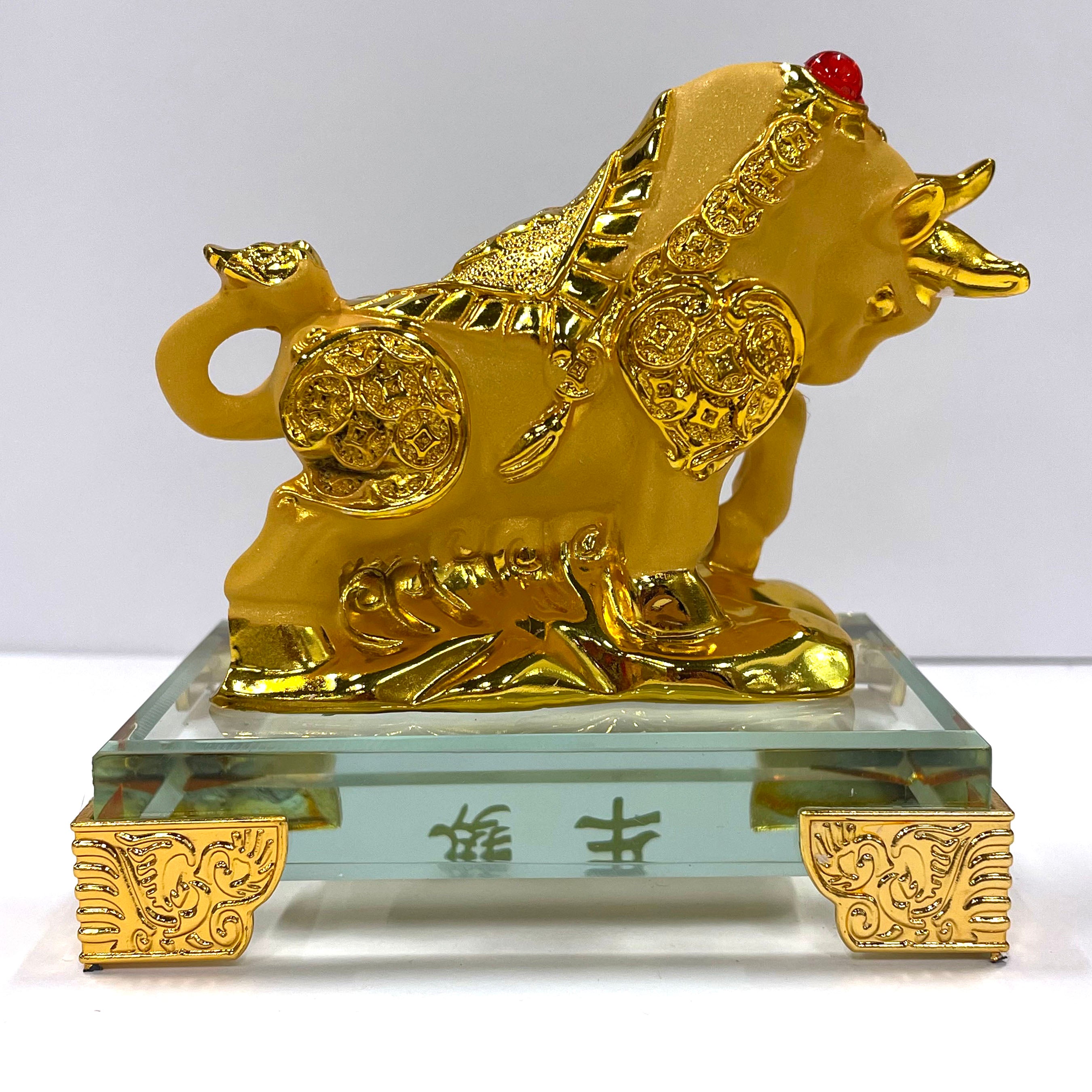 Chinese New Year Zodiac Ox Glass Figurine - Handmade Collectible Art Piece for Home Decor, Office Display & Holiday Gift Giving