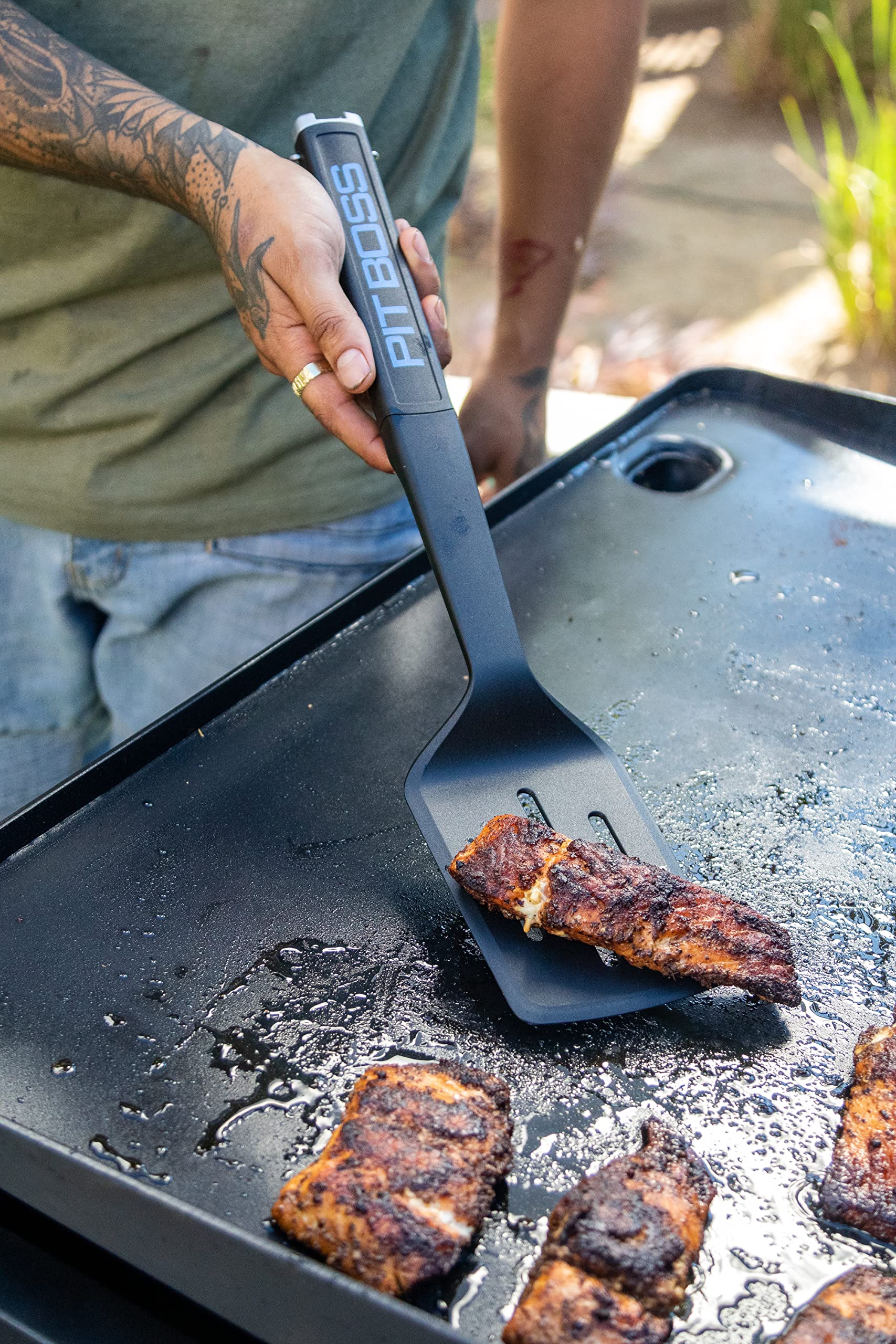 Pit Boss Ultimate Griddle Slotted Spatula - Heavy Duty Stainless Steel Turner with Wood Handle for BBQ, Grilling & Pancakes (Black, 40932) - Perfect for Outdoor Cooking, Camping & Backyard Parties