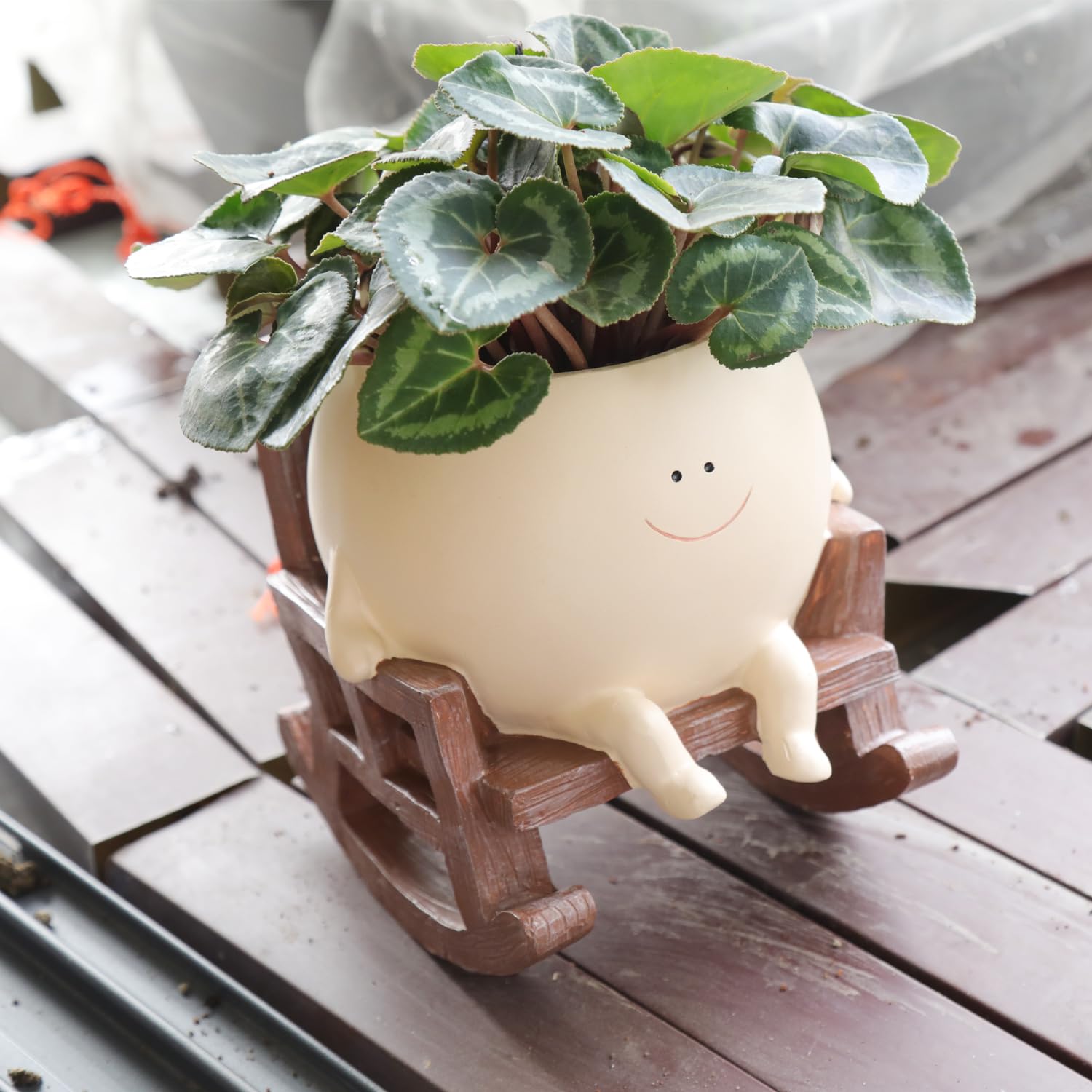 Smiley Face Planter Pot - Cute Resin Flower Head Planter for Indoor & Outdoor Plants, Unique Rocking Chair Design with Drainage Hole - Perfect for Succulents, String of Pearls & Live Plant Gifts | Great for Home Decor, Office Desk & Garden Decorations