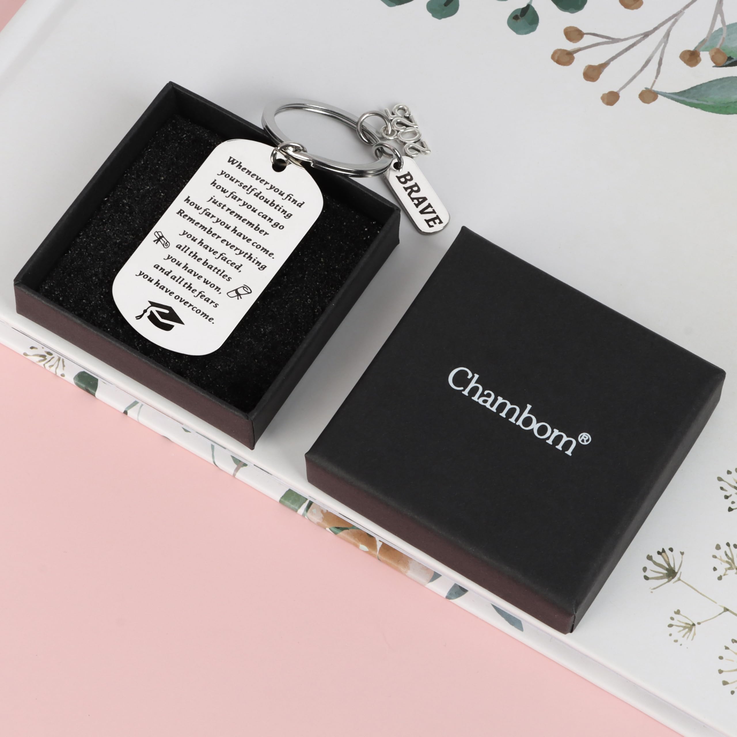 2025 Graduation Gifts for Him & Her - Personalized Class of 2025 Keychain, Inspirational Graduation Present for Students - Perfect for High School & College Graduation Ceremonies