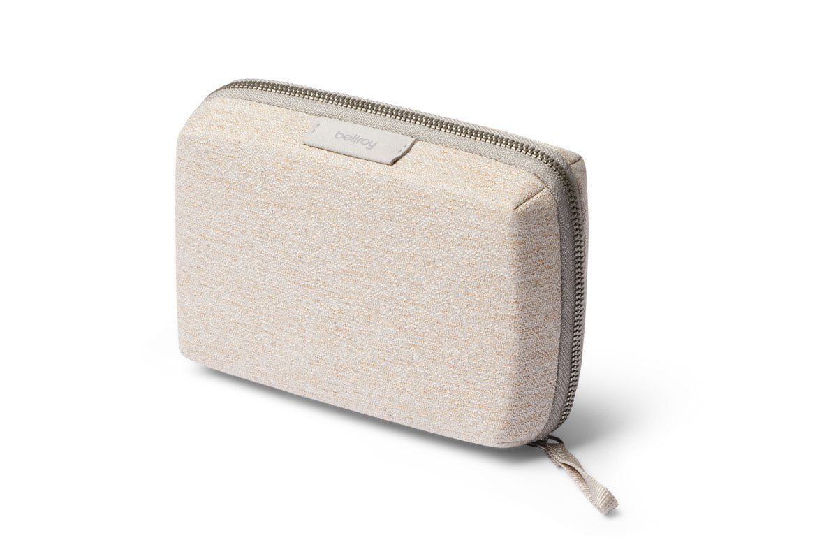 Bellroy Compact Tech Organizer - Slim Travel Cable Pouch for Phones, Chargers & Accessories | Perfect for Business Trips & Daily Commute