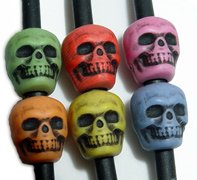 JOLLY STORE 12mm Skull Beads for Jewelry Making - Assorted Colors (Black, White, Red, Blue) - DIY Craft Beads for Bracelets, Necklaces, Keychains & Gothic Accessories
