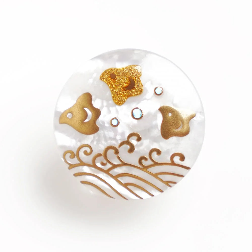 Handcrafted Maki-e Urushi Lacquer Brooch with White South Sea Pearl Shell - Japanese Wave & Plover Design - Traditional Art Jewelry for Women - Perfect for Weddings, Parties & Special Occasions