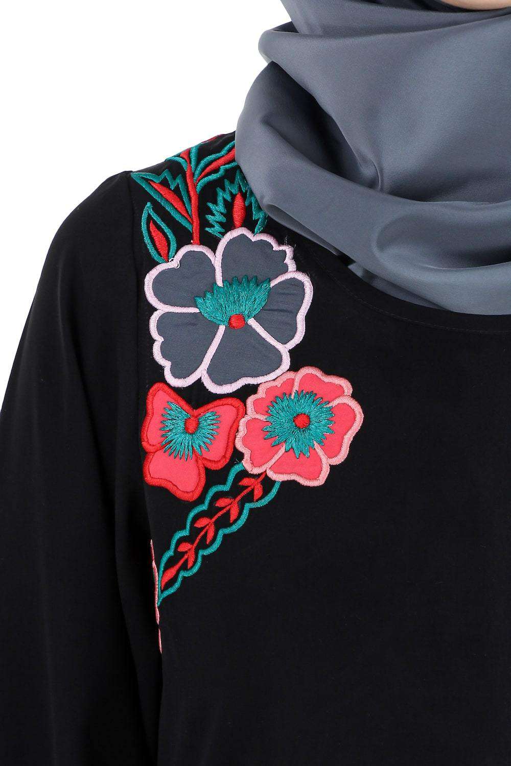 Elegant Floral Patchwork A-Line Abaya Dress for Women - Modest Islamic Fashion for Prayer, Eid, and Special Occasions