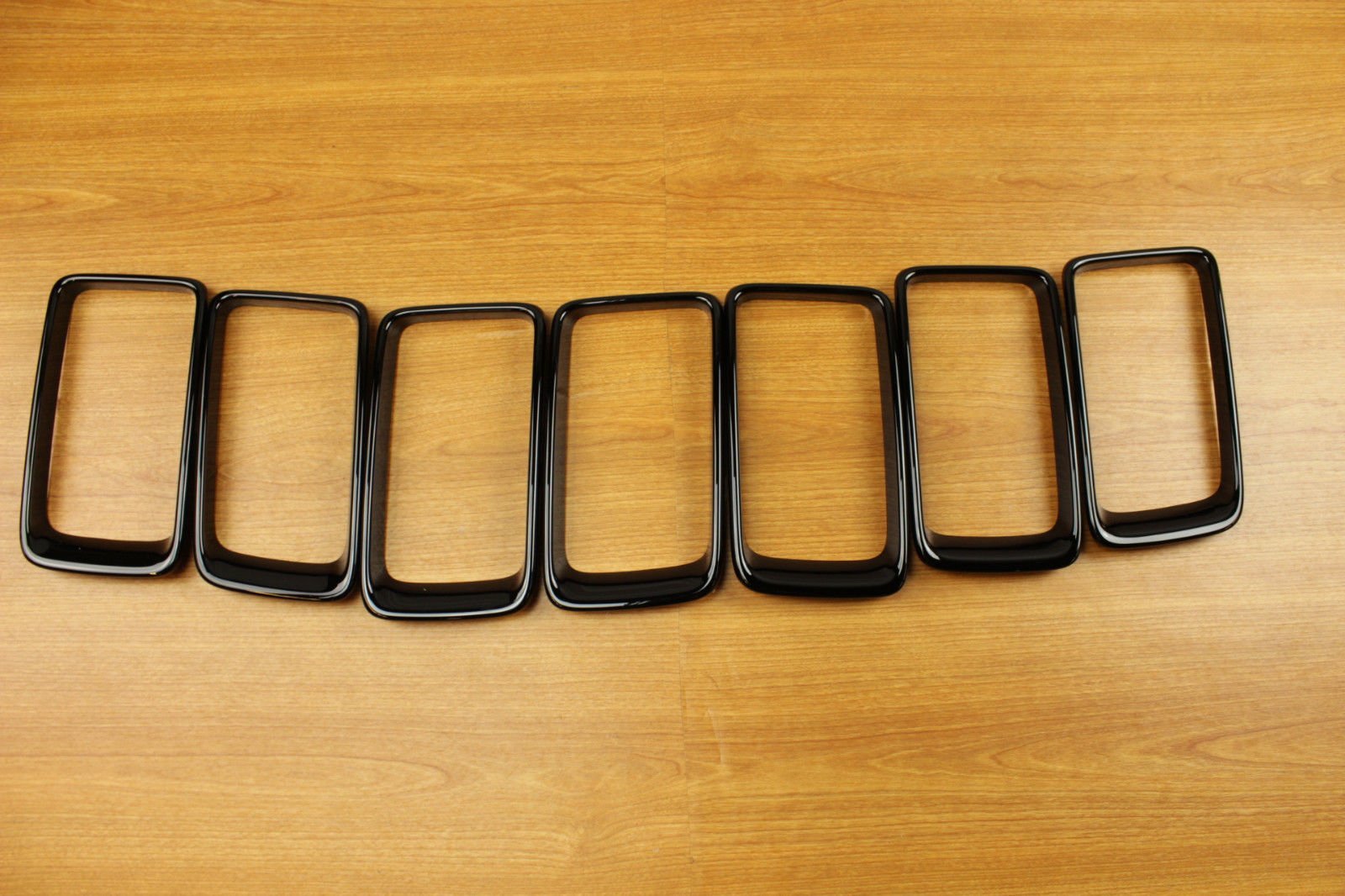Jeep Grand Cherokee Gloss Black Trim Ring Grille Insert Set - Mopar OEM Replacement Part - Upgrade Your SUV's Front Grille for Enhanced Style & Protection