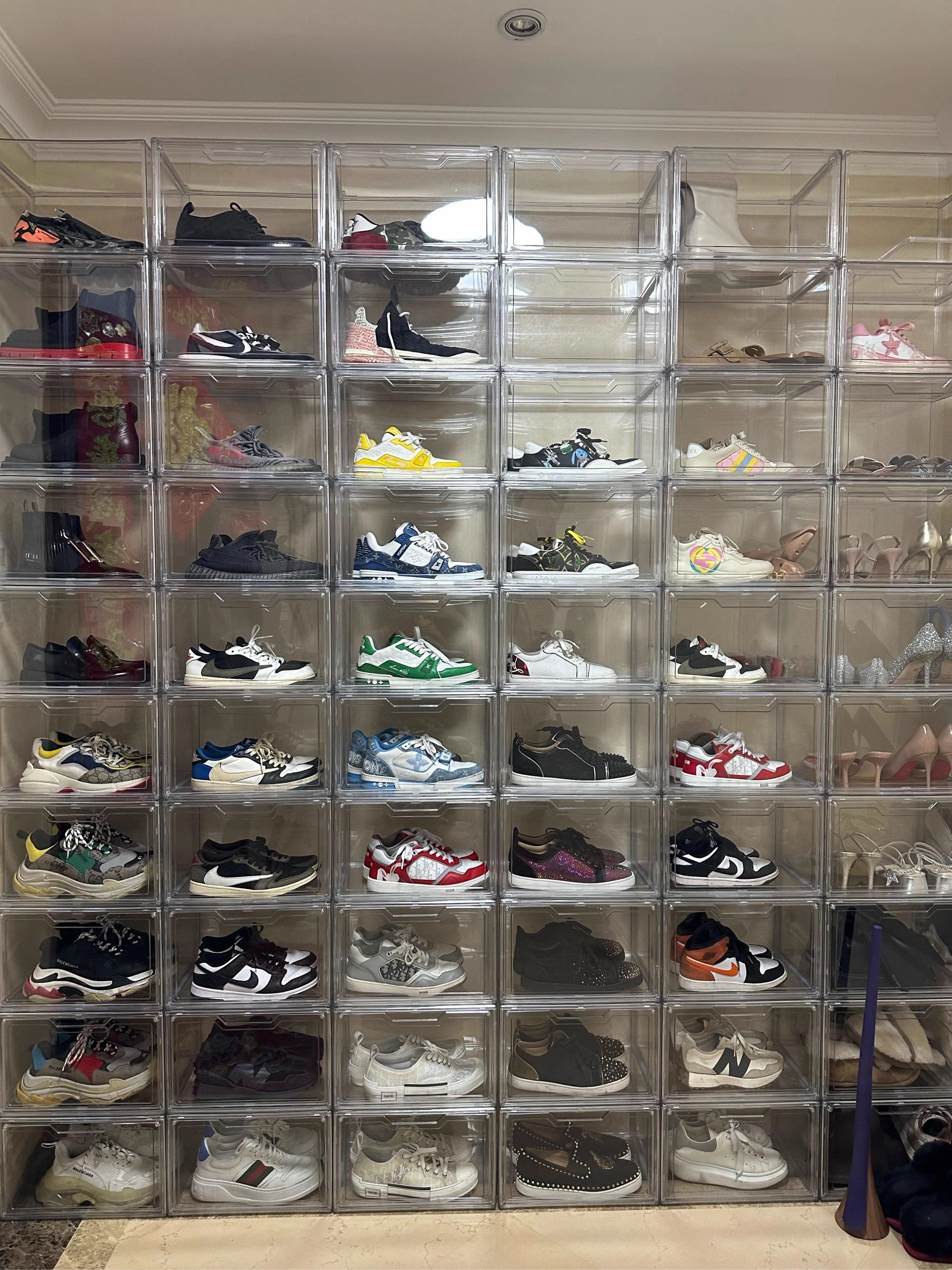 Premium Pop Culture Display Case - Showcase Your Collectibles & Action Figures - Perfect for Home, Office & Retail Displays