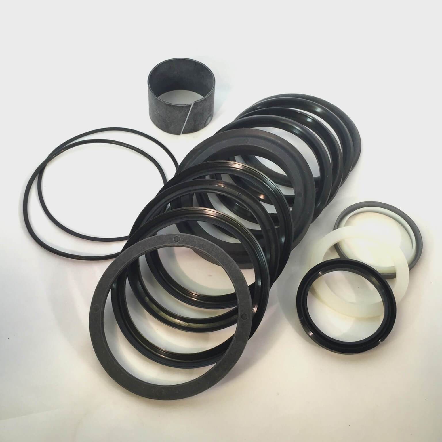1150B Loader Clam Cylinder Seal Kit - 2 Piece Piston Seal Replacement for Case Construction Equipment | Heavy-Duty Hydraulic Repair Solution for Excavators & Bulldozers