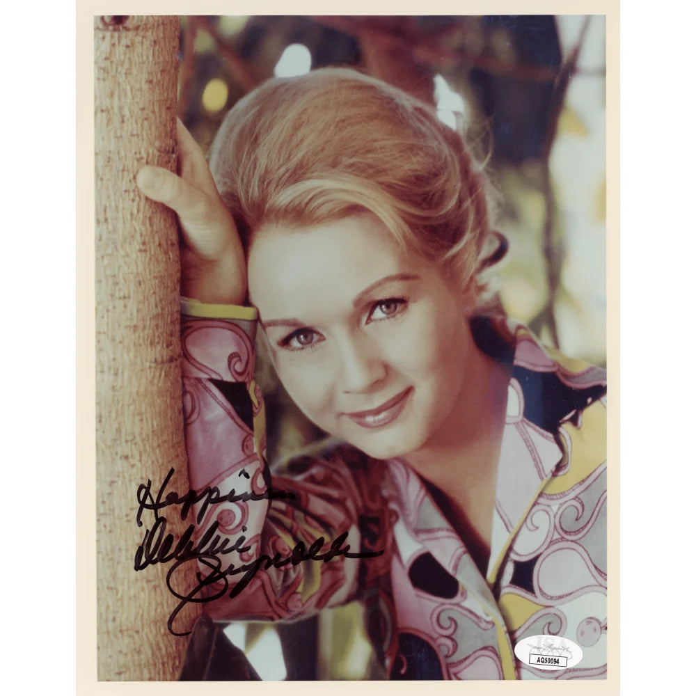 Debbie Reynolds Autographed 8x10 Photo - JSA COA Certified - Singin' in the Rain Movie Memorabilia - Perfect for Film Collectors & Classic Hollywood Fans Display