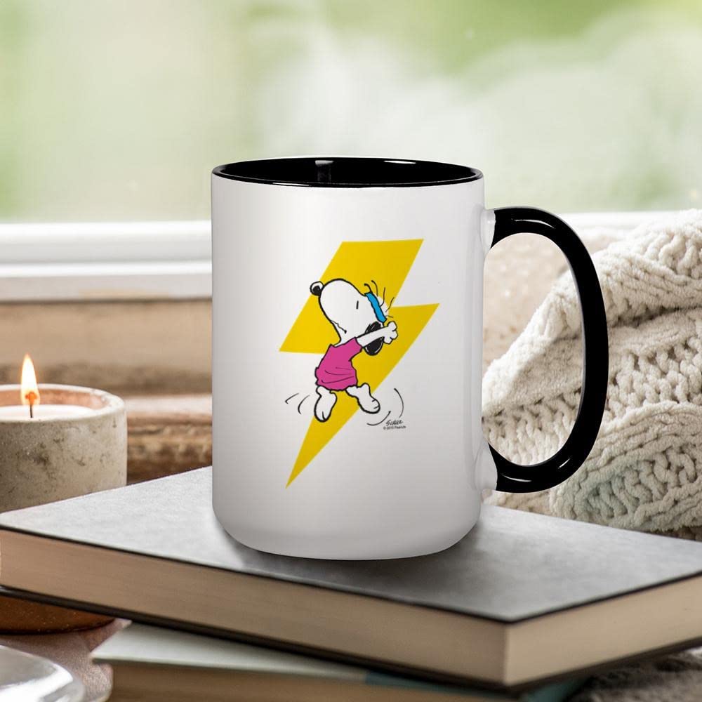 Peanuts Snoopy Dance Lightning 15 oz Ceramic Coffee Mug - Large 444ml Insulated Tea Cup for Office, Home & Gifts | Vintage Cartoon Character Design