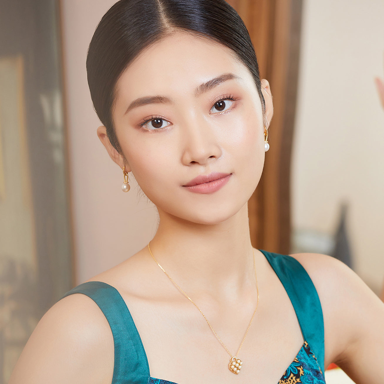 18K Solid Gold Elegant Akoya Pearl Necklace for Women - Classic Jewelry Gift for Wedding, Anniversary & Special Occasions | KN00020
