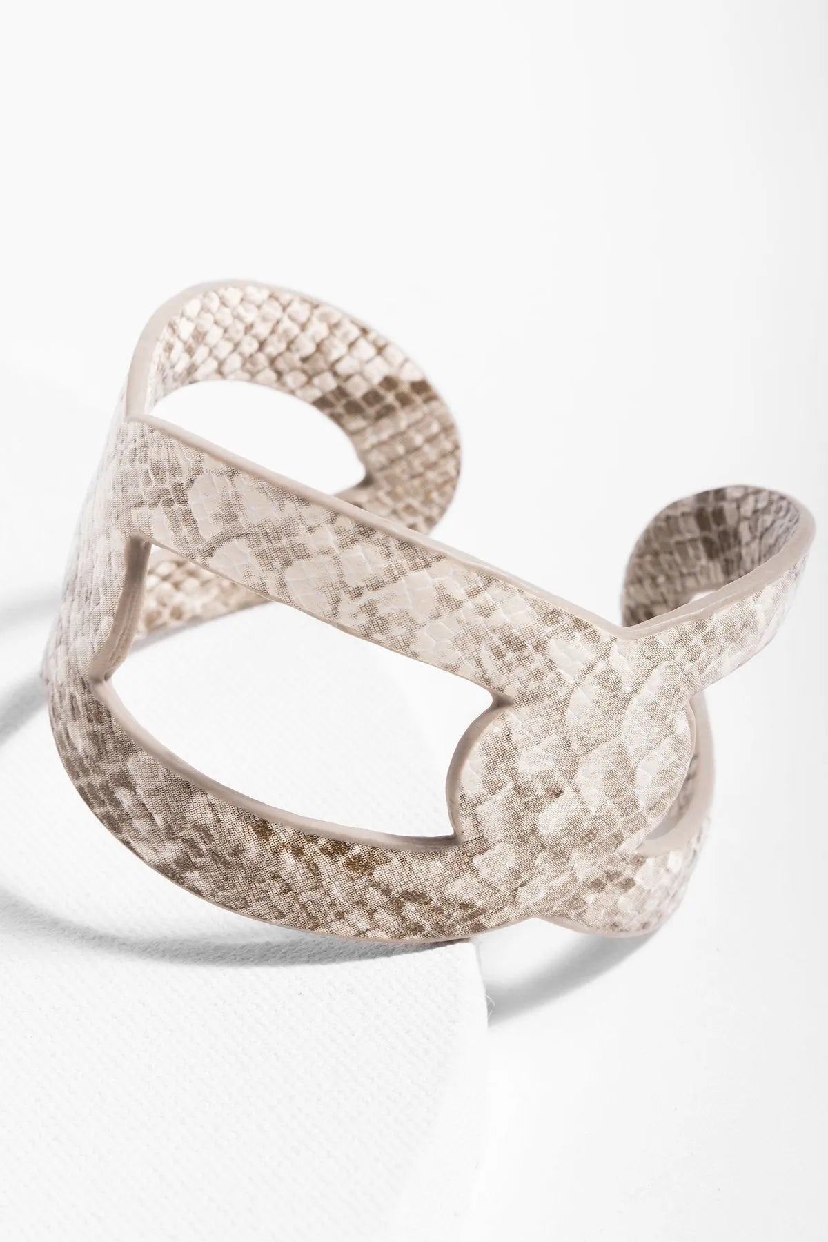 Ogee Cuff Bracelet for Women - Elegant Stainless Steel Bangle with Unique Wave Design - Perfect for Parties, Weddings & Everyday Wear