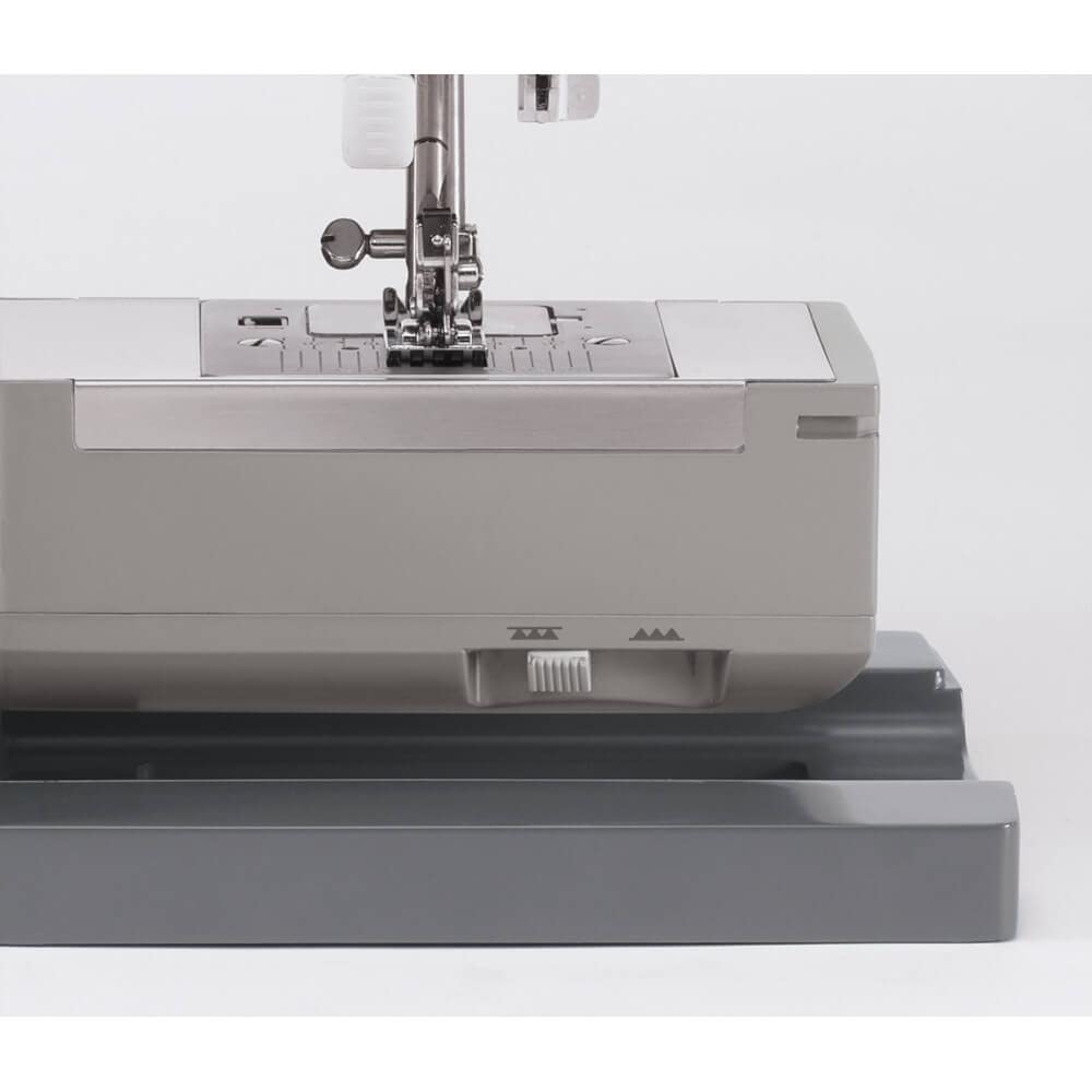 Singer 4411EXTBUND Heavy Duty Sewing Machine with Extension Table - Perfect for Quilting, Upholstery & Denim Sewing Projects