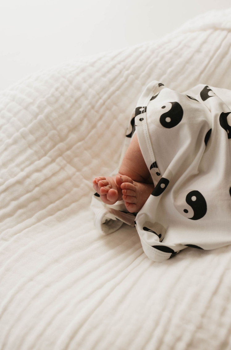 Organic Bamboo Baby Swaddle Blanket - Black & White Yin Yang Design for Newborns | Soft & Breathable for Sleep, Swaddling, and Photo Shoots
