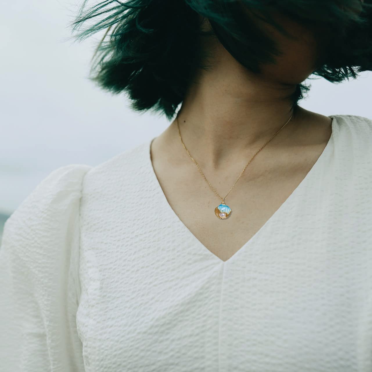 Trendy Seashell Pendant Necklace for Women - Beach Jewelry & Boho Style