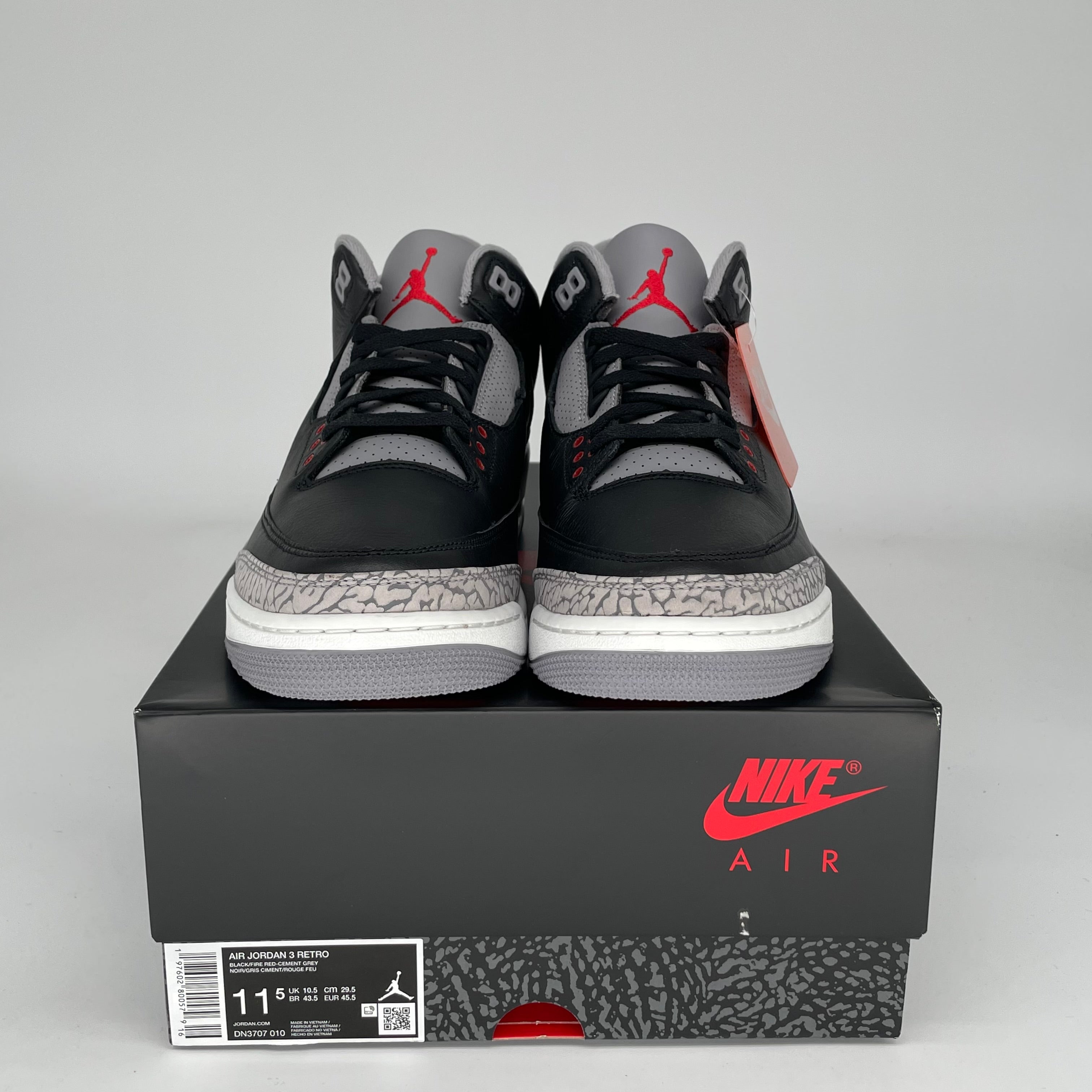 Original Air Jordan 3 Retro 'Black Cement' Men's Basketball Shoes Size 11.5 (DN3707-010) - Iconic Sneakers for Streetwear & Basketball Performance
