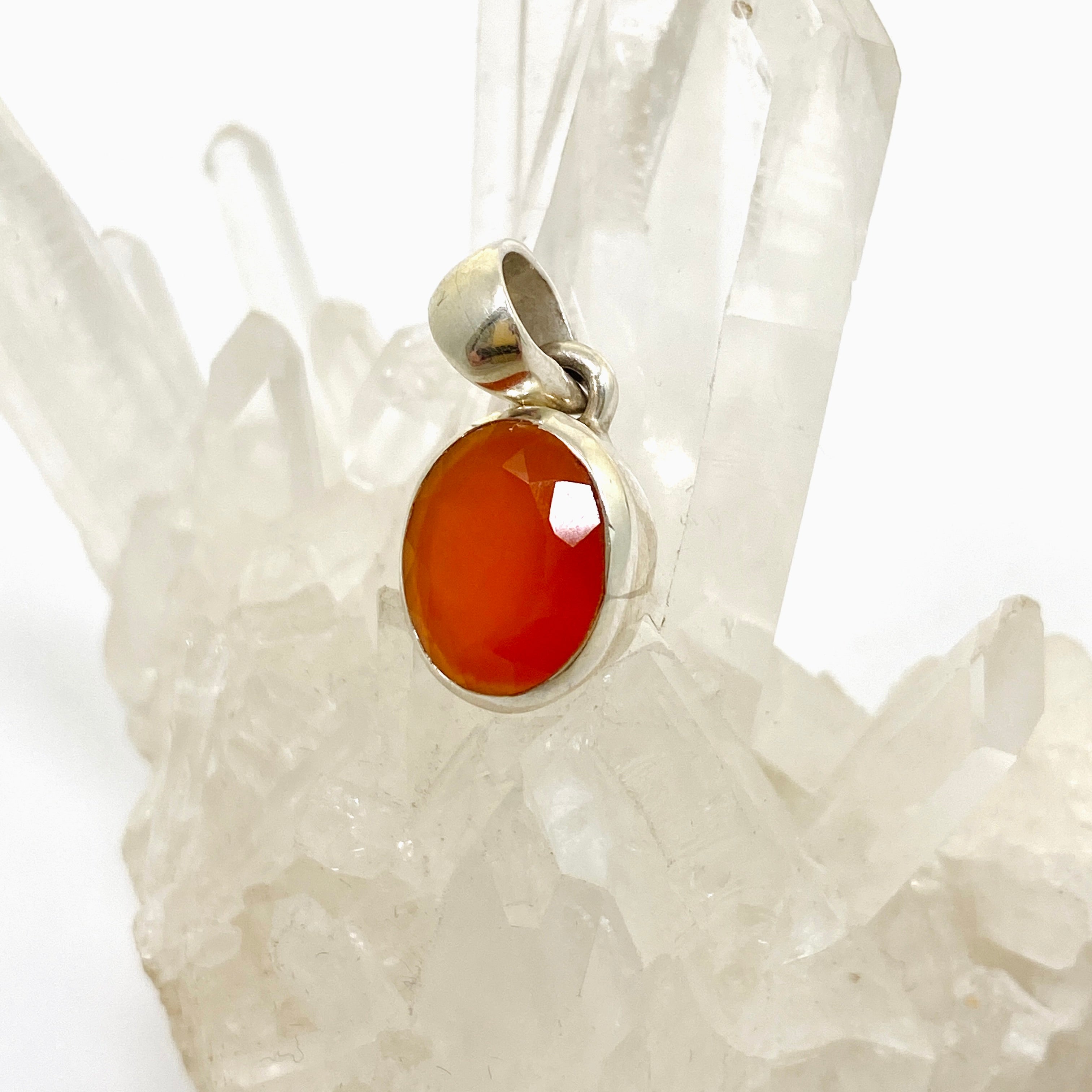 Natural Carnelian Gemstone Oval Faceted Pendant Necklace - PPGJ1040 | Healing Crystal Jewelry for Meditation, Energy Balancing & Spiritual Protection