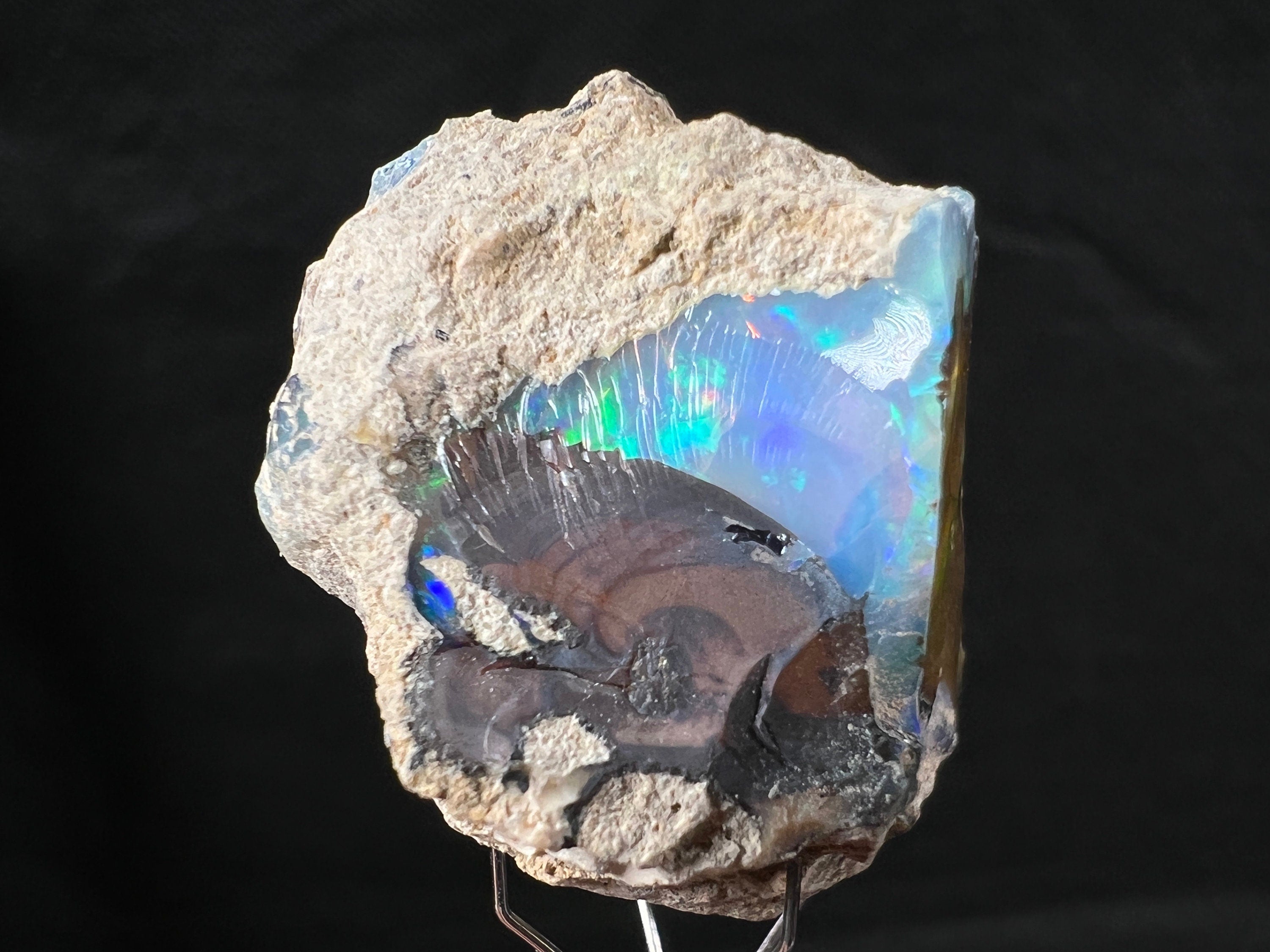 Premium 4A XL Welo Opal Raw Crystal - Certified Cutting Grade Gemstone for Jewelry Making, Cabochons & Unique Handcrafted Designs - Perfect for Rings, Pendants & DIY Craft Projects
