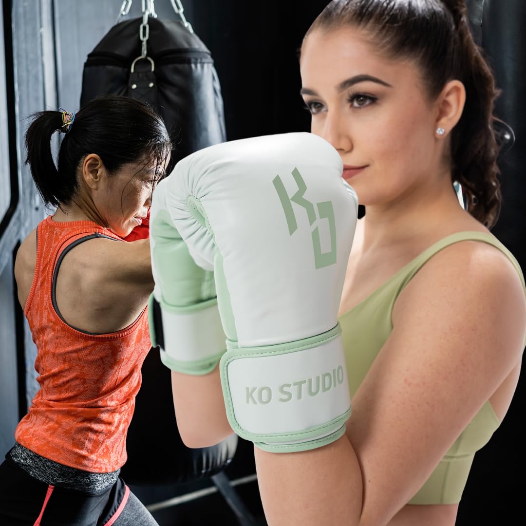 Premium Leather Boxing Gloves for Men & Women - Heavy Bag, Punching Bag, Muay Thai, MMA, Kickboxing Training (12oz, 14oz, 16oz) - Ideal for Gym Workouts, Sparring & Professional Fighting