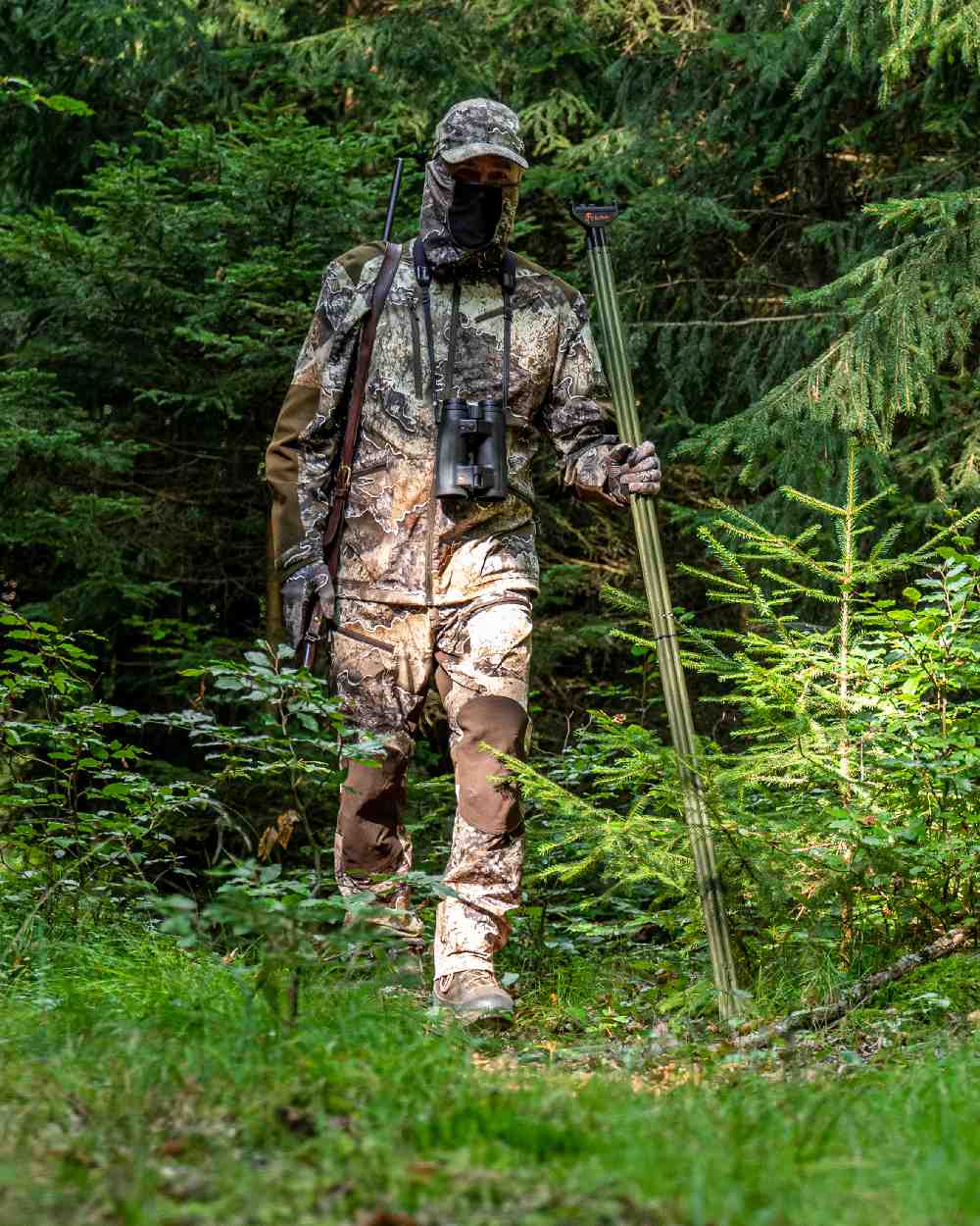 Deerhunter Excape Lightweight Hiking Pants for Men - Quick-Dry Outdoor Adventure Trousers for Camping & Trekking