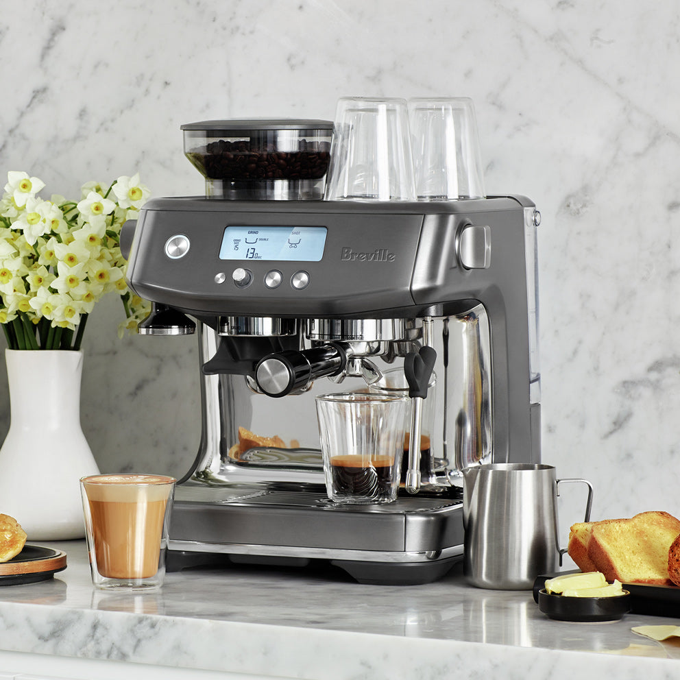 Breville Barista Pro Espresso Machine - Stainless Steel Coffee Maker with 15 Bar Pressure, Built-in Grinder & Milk Frother for Home Baristas | Perfect for Latte, Cappuccino & Espresso Drinks