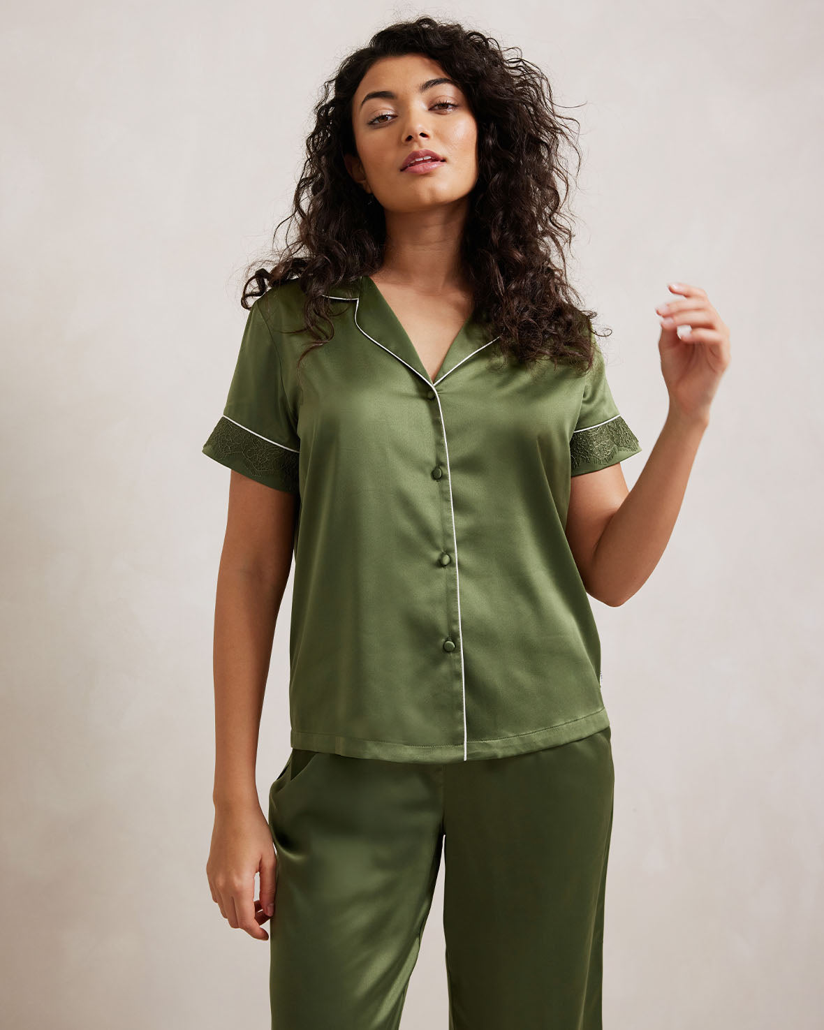 Women's Satin Lace Trim Short Sleeve Long Pajama Set - Forest Green Sleepwear for Comfortable Nights & Relaxation