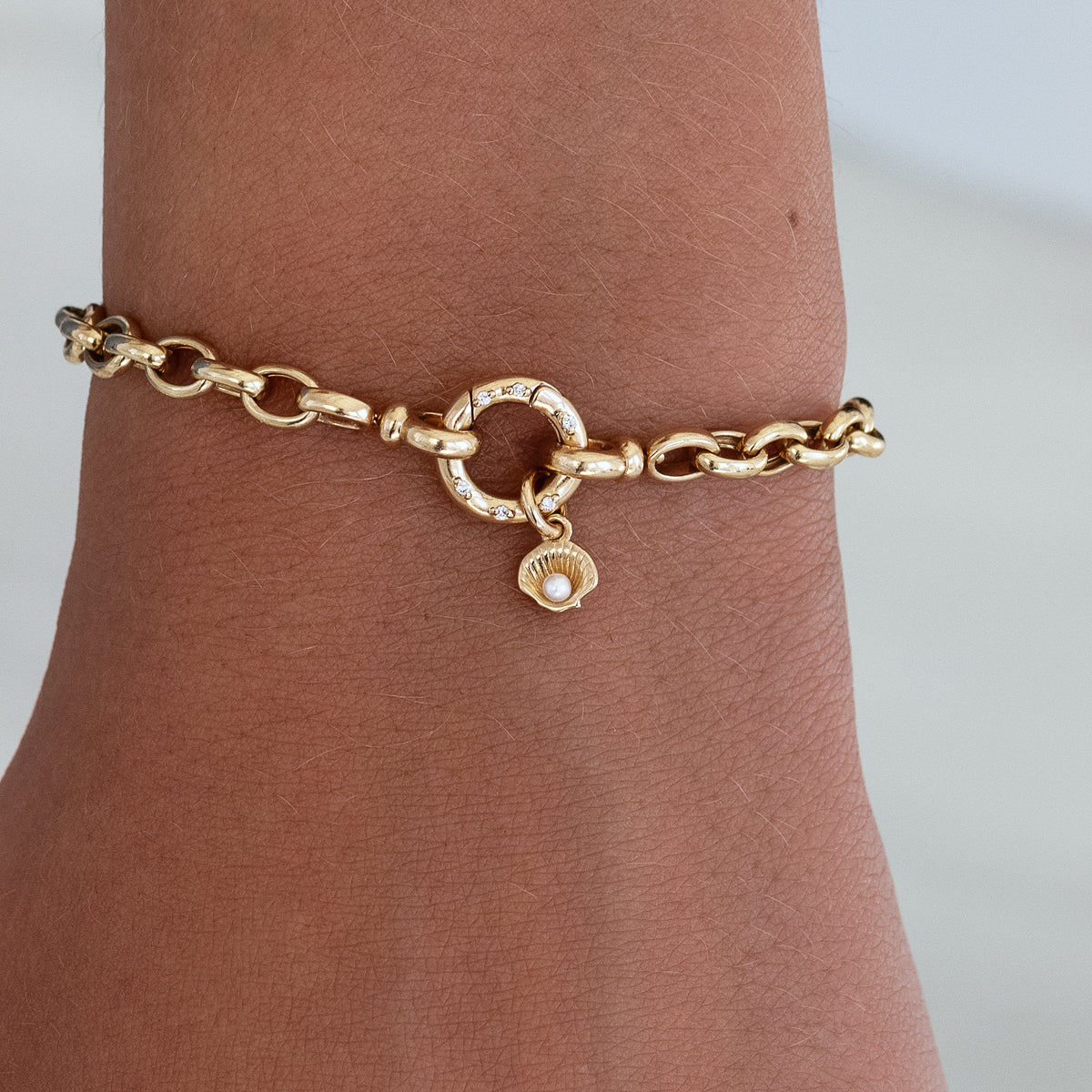 Mini Golden Charms for Jewelry Making - DIY Craft Beads, Bracelet & Necklace Supplies - Perfect for Gift Giving, Party Favors, and Home Decor