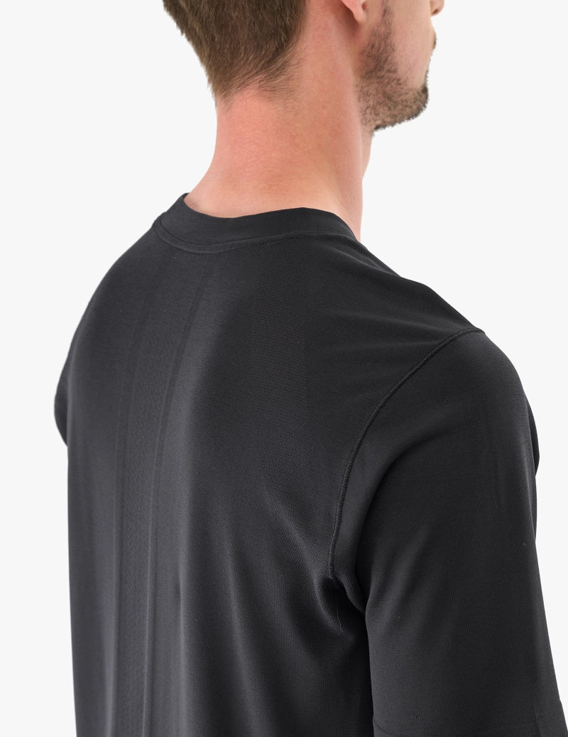 Compressport Men's Performance Short Sleeve Running Shirt - Moisture Wicking & Breathable Athletic Top for Marathon & Gym Workouts - Black