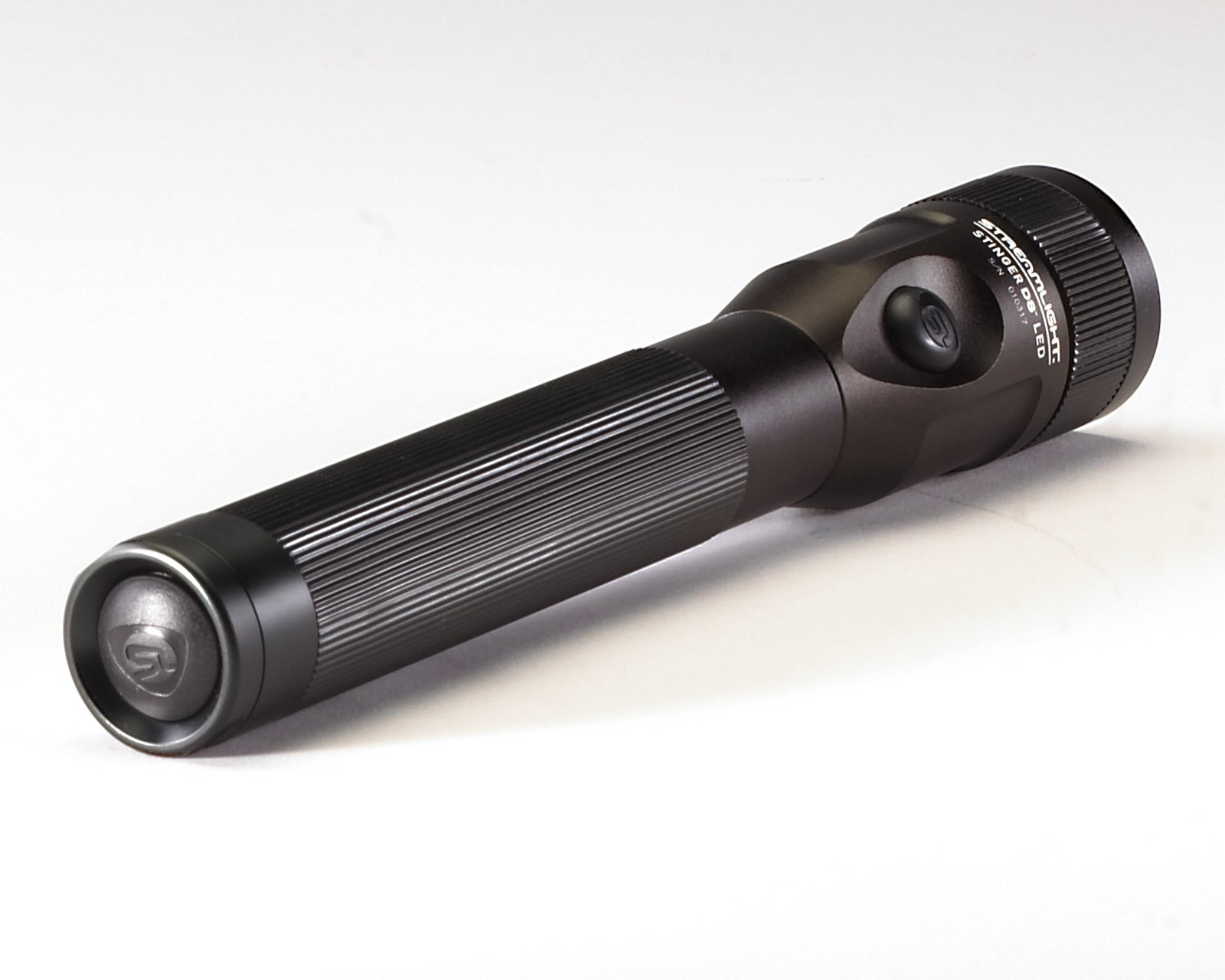Streamlight 75813 Stinger DS LED Flashlight - 425 Lumens High-Output Rechargeable Flashlight with AC/DC Charger, Black | Ideal for Law Enforcement, Security, and Outdoor Adventures