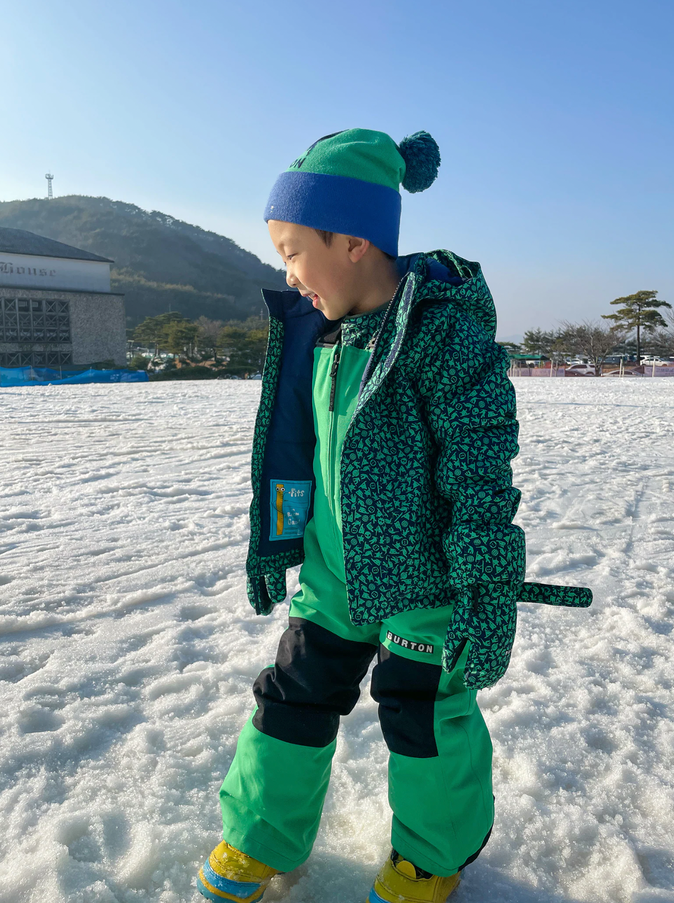 Burton Toddler Maven Bib Snow Pants 2024 - Waterproof & Insulated Winter Bibs for Kids - Perfect for Skiing, Snowboarding & Outdoor Play
