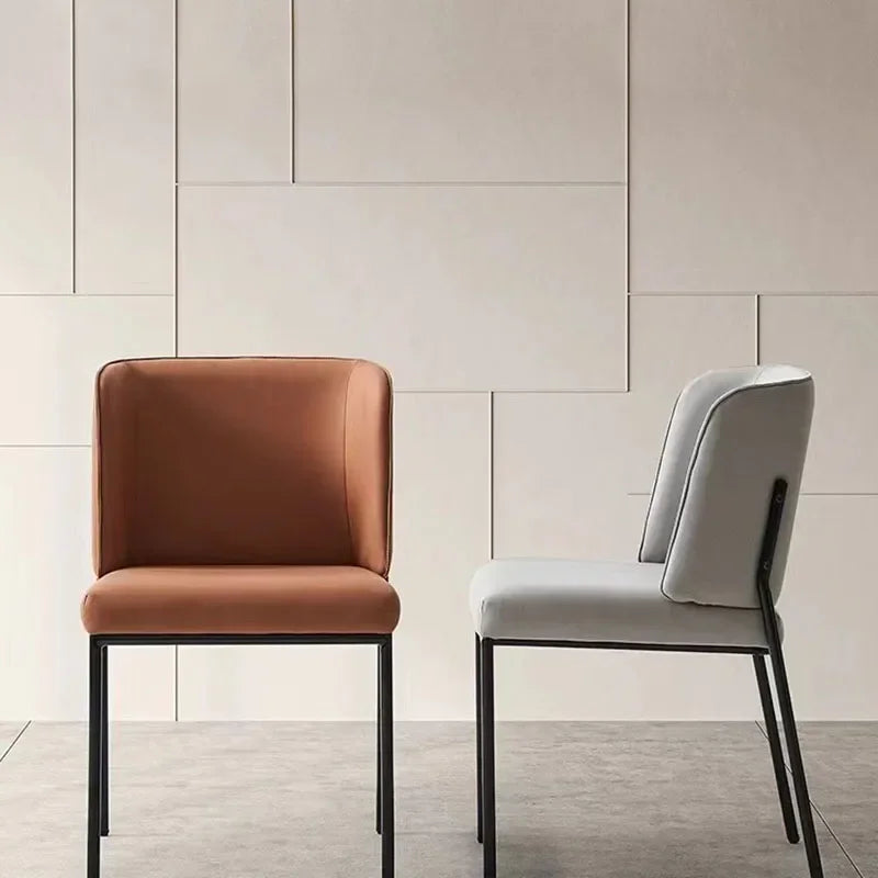 Stylish Rattan Dining Chair for Indoor & Outdoor Use - Comfortable Relaxing Seating for Patio, Garden, or Dining Room