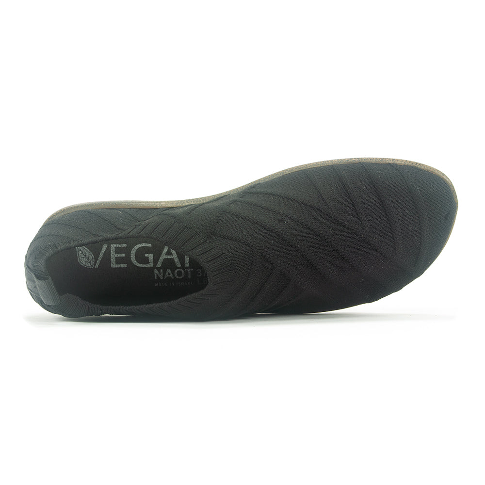 Naot Okahu Comfortable Walking Sandals for Women - Arch Support & Cushioned Footbed - Perfect for Travel, Hiking & Everyday Wear