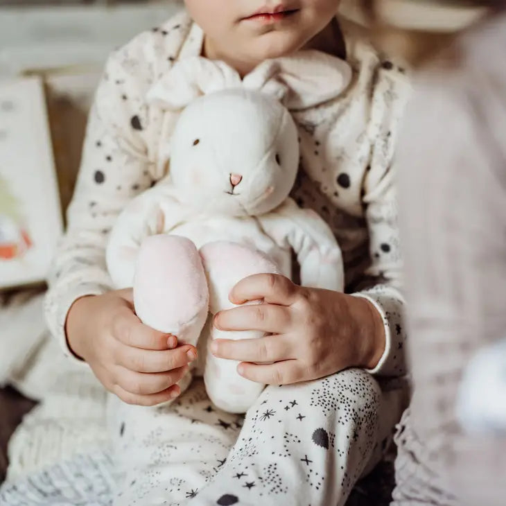 Guess How Much I Love You Baby Girl Book - Heartwarming Bedtime Story for Toddlers & Kids - Perfect for Parent-Child Bonding & Nursery Reading Time