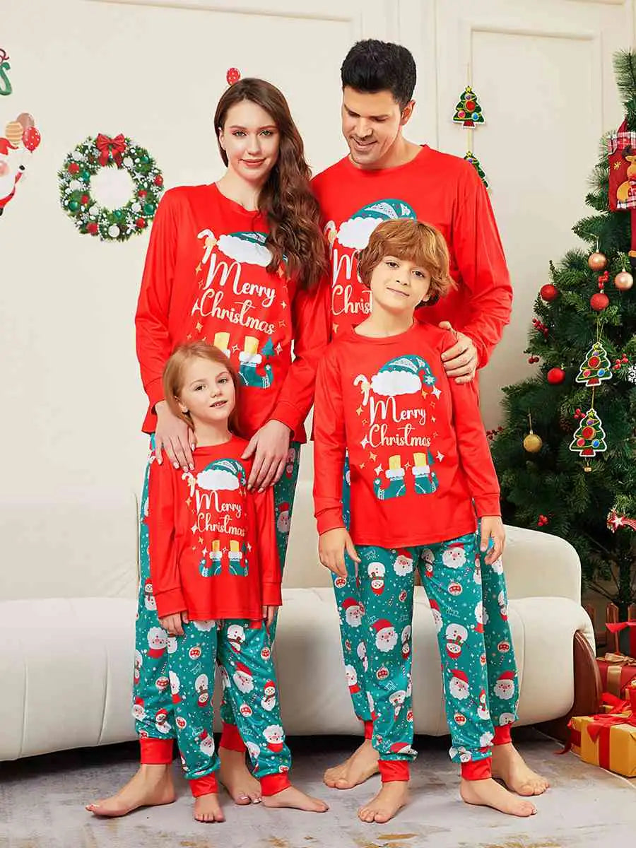 **Family Matching Christmas Pajamas Sets - Cozy Holiday Sleepwear for Kids & Adults - Perfect for Christmas Morning & Family Photos**