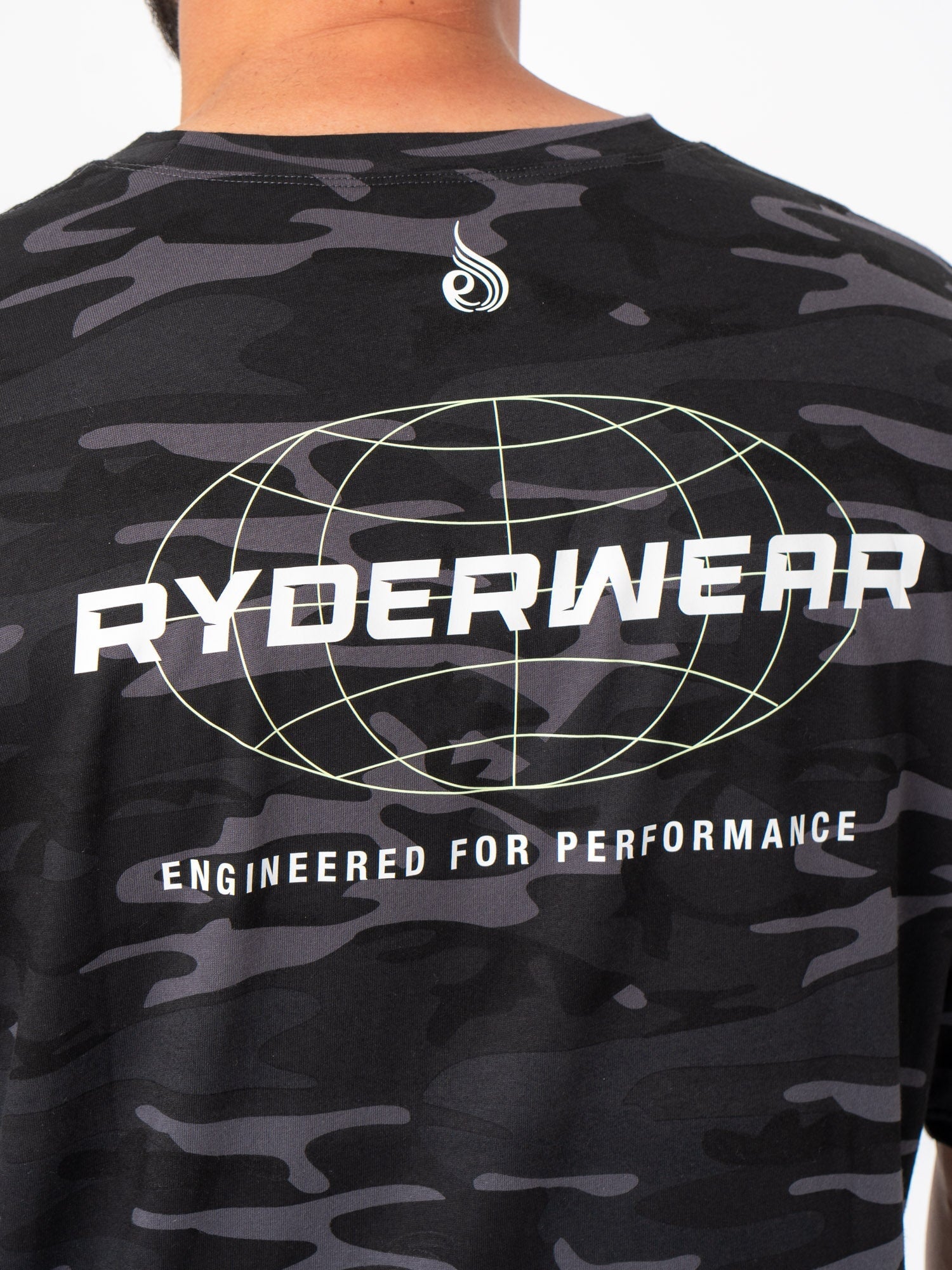 Energy Oversized T-Shirt - Black Camo Print | Comfortable Streetwear for Men & Women | Perfect for Casual Outfits, Gym, and Everyday Wear