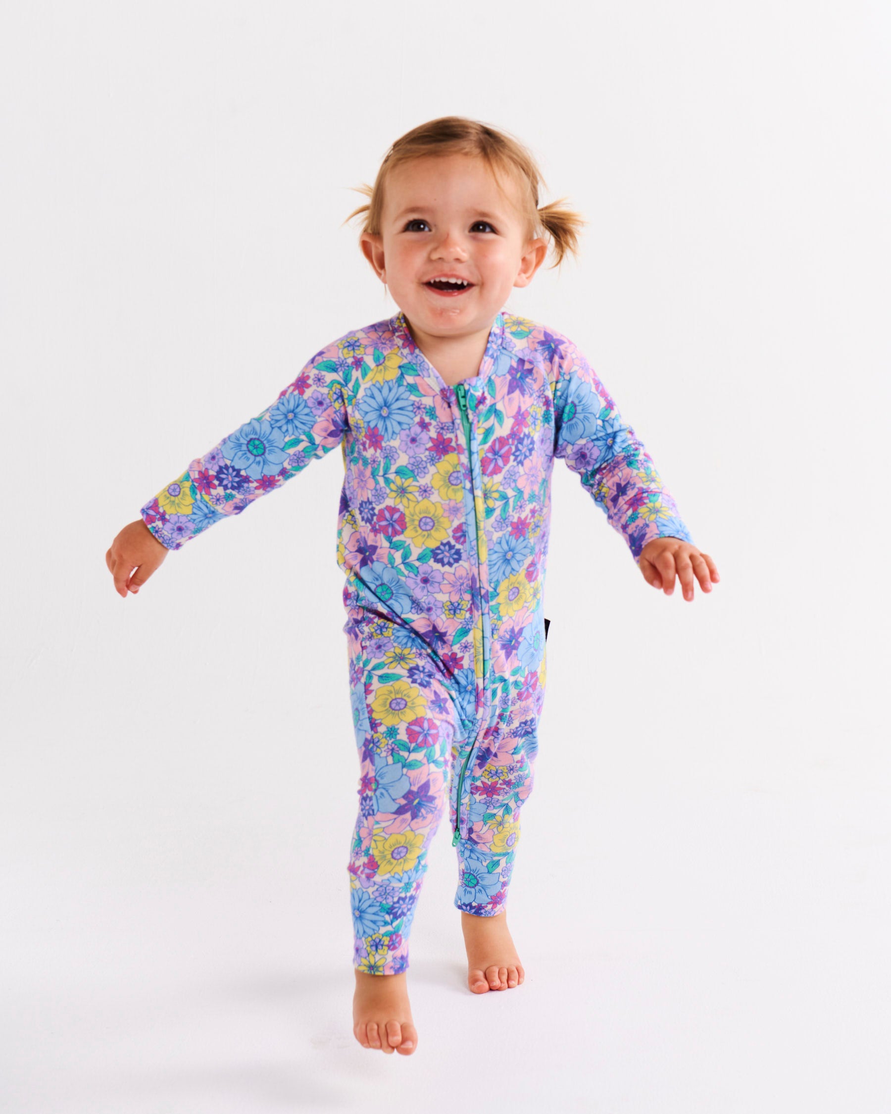 Organic Long Sleeve Zip Romper for Babies - Soft & Comfortable One-Piece Outfit - Perfect for Playtime, Daycare & Family Photos