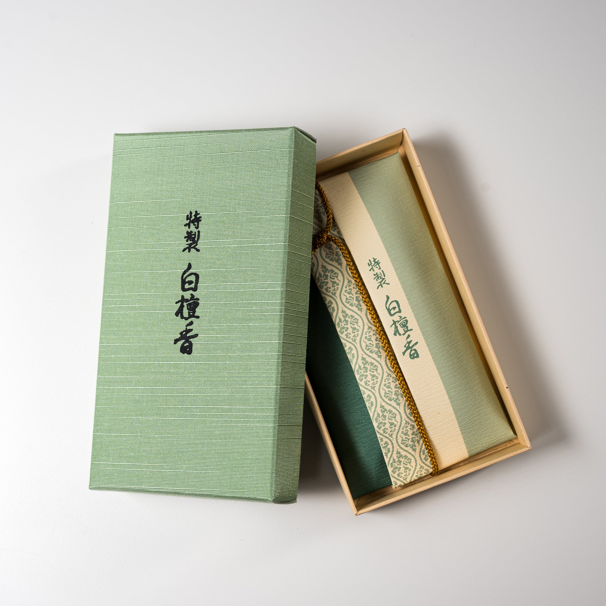 Premium Nippon Kodo Sandalwood Cone Incense - 100% Natural Japanese White Sandalwood Aroma for Meditation, Yoga & Home Relaxation