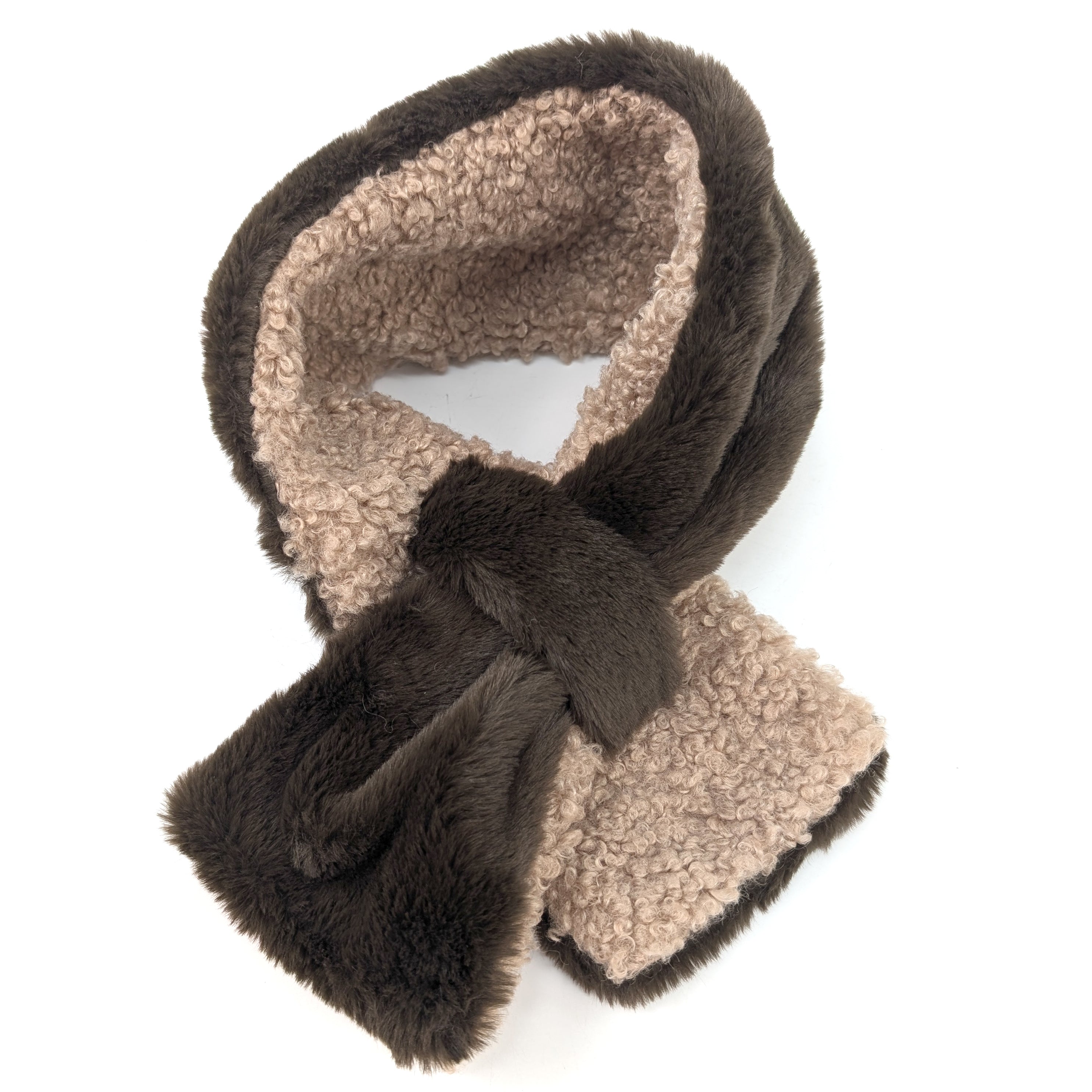 Bela Bela Teddy Bear Faux Fur Collar - Soft Chocolate Brown Winter Scarf for Women & Men - Cozy Fashion Accessory for Cold Weather, Outdoor Activities and Holiday Gifts