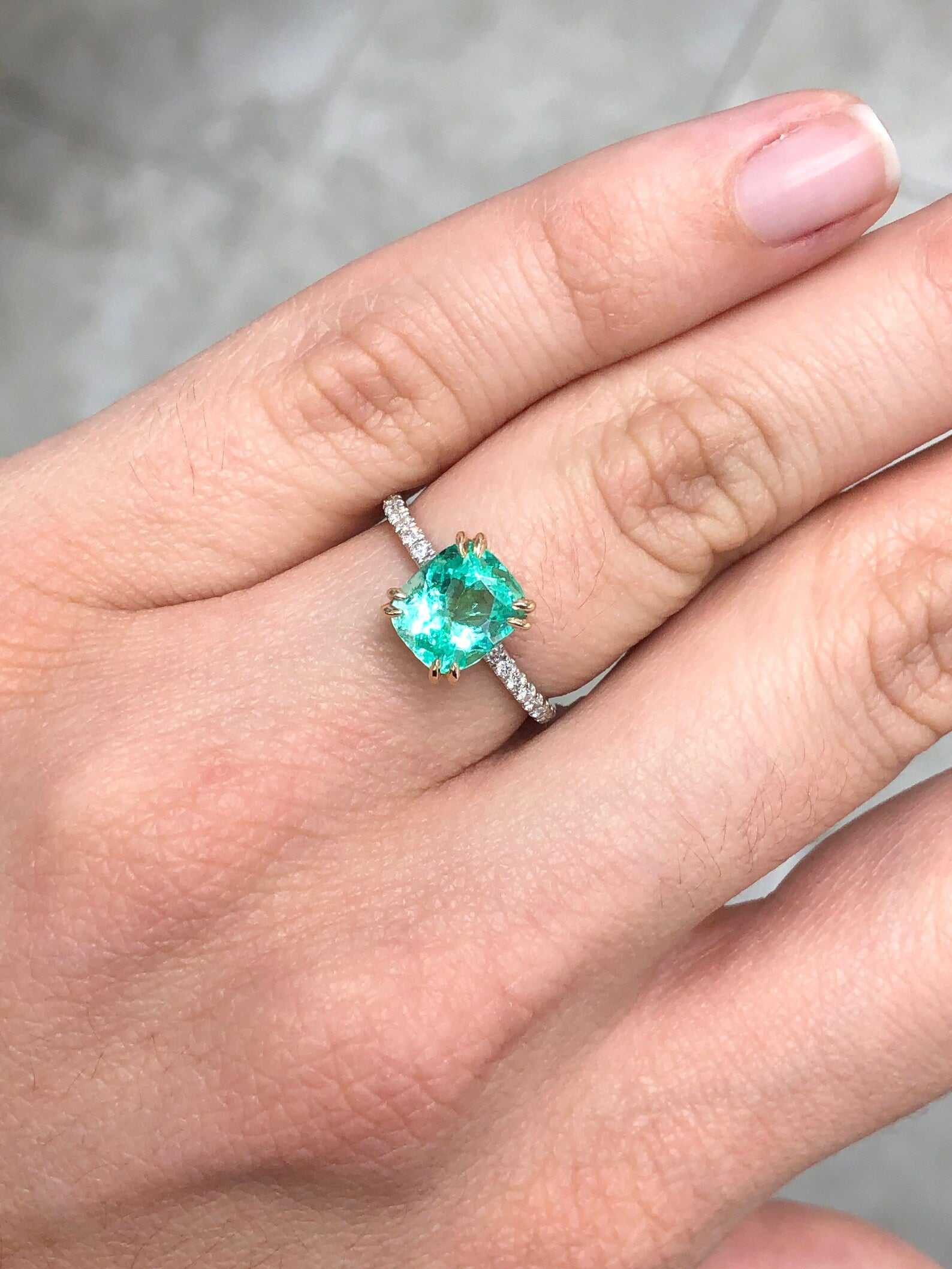 2.30tcw Cushion Cut Natural Emerald & Diamond Accent 14K Gold Engagement Ring for Women – Perfect for Proposals, Anniversaries & Bridal Jewelry