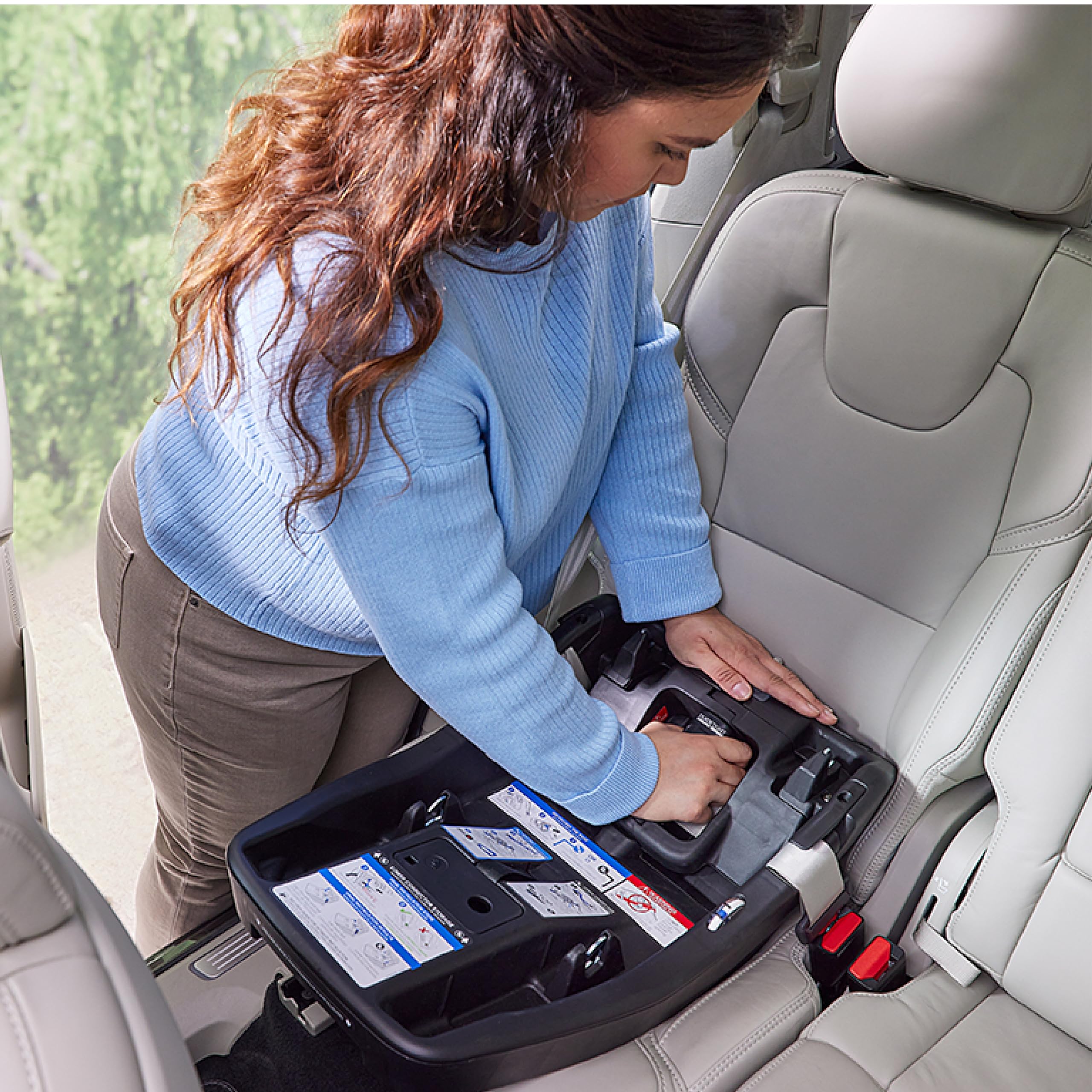 Britax Aspen™ Infant Car Seat Base - Safe & Easy Installation for Newborns & Babies | Perfect for Travel, Daily Commutes & Family Road Trips