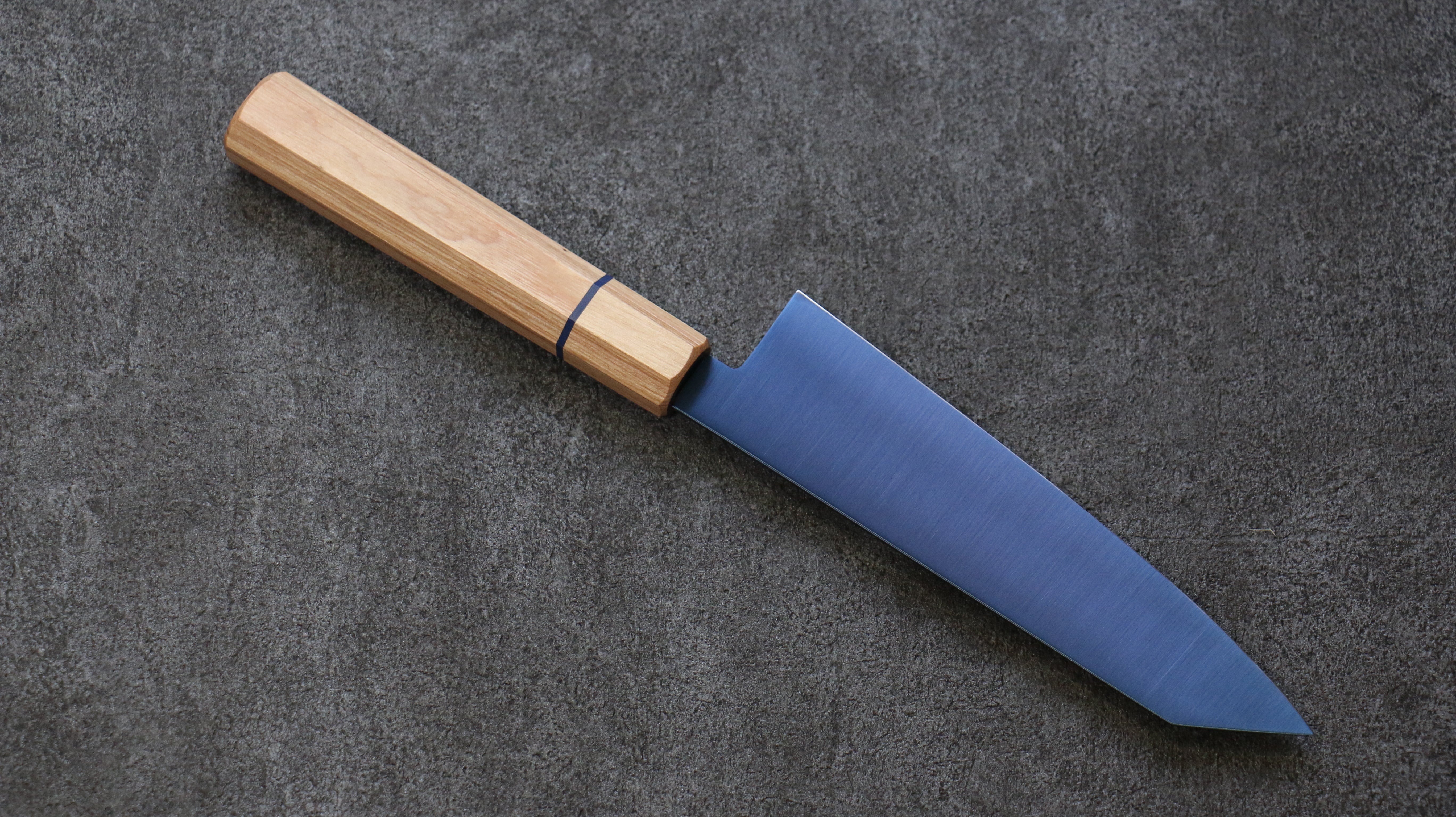 Seisuke SK 85 Kiritsuke Santoku Knife 180mm - Premium Ion Plating Blade with White Wood Handle - Perfect for Sushi, Vegetables & Precision Kitchen Tasks