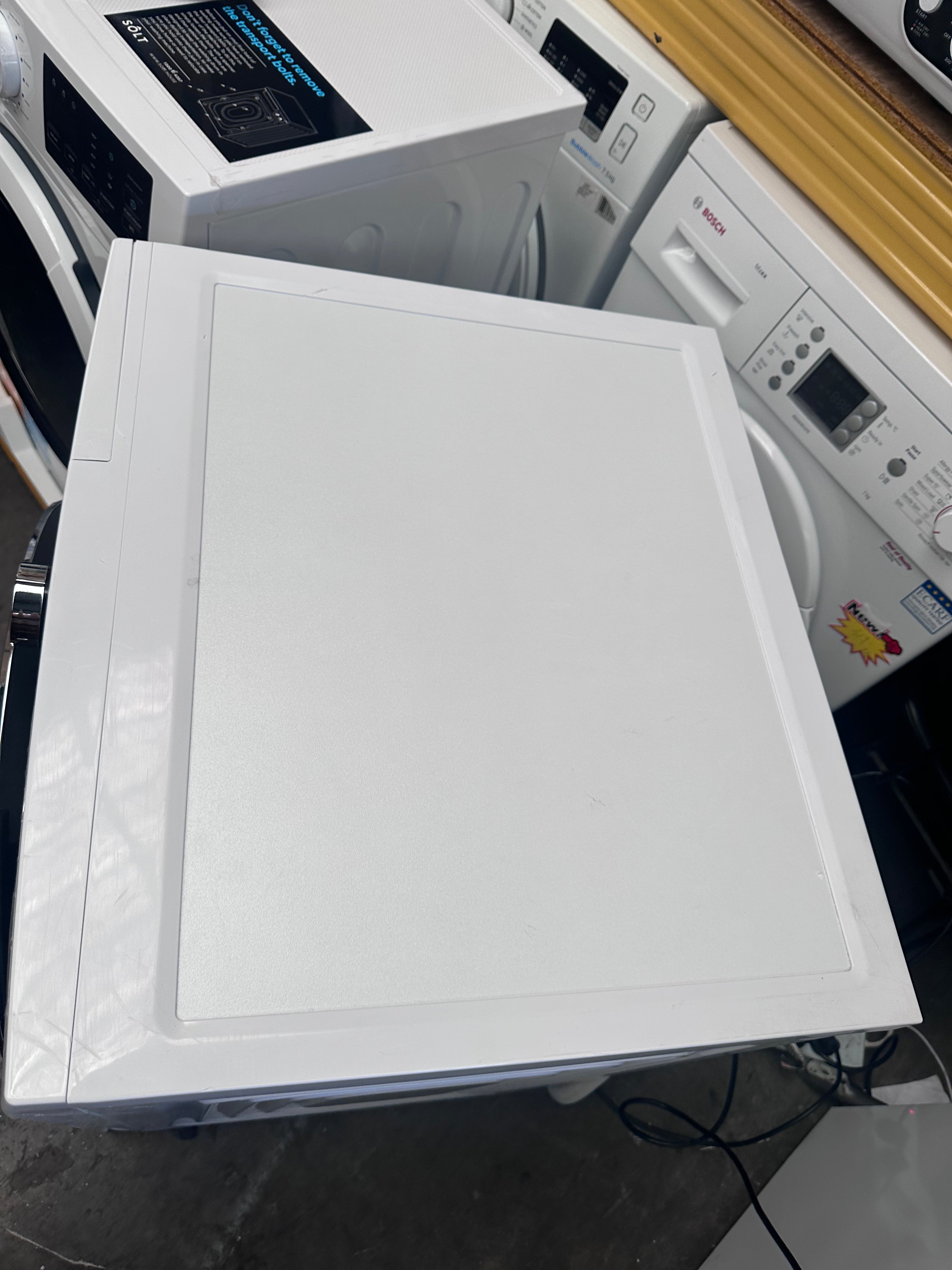 Beko BFLB902ADW 9kg Auto Dose Front Load Washing Machine - Energy Efficient, Quiet Operation - Perfect for Apartments & Small Homes (Factory Second)