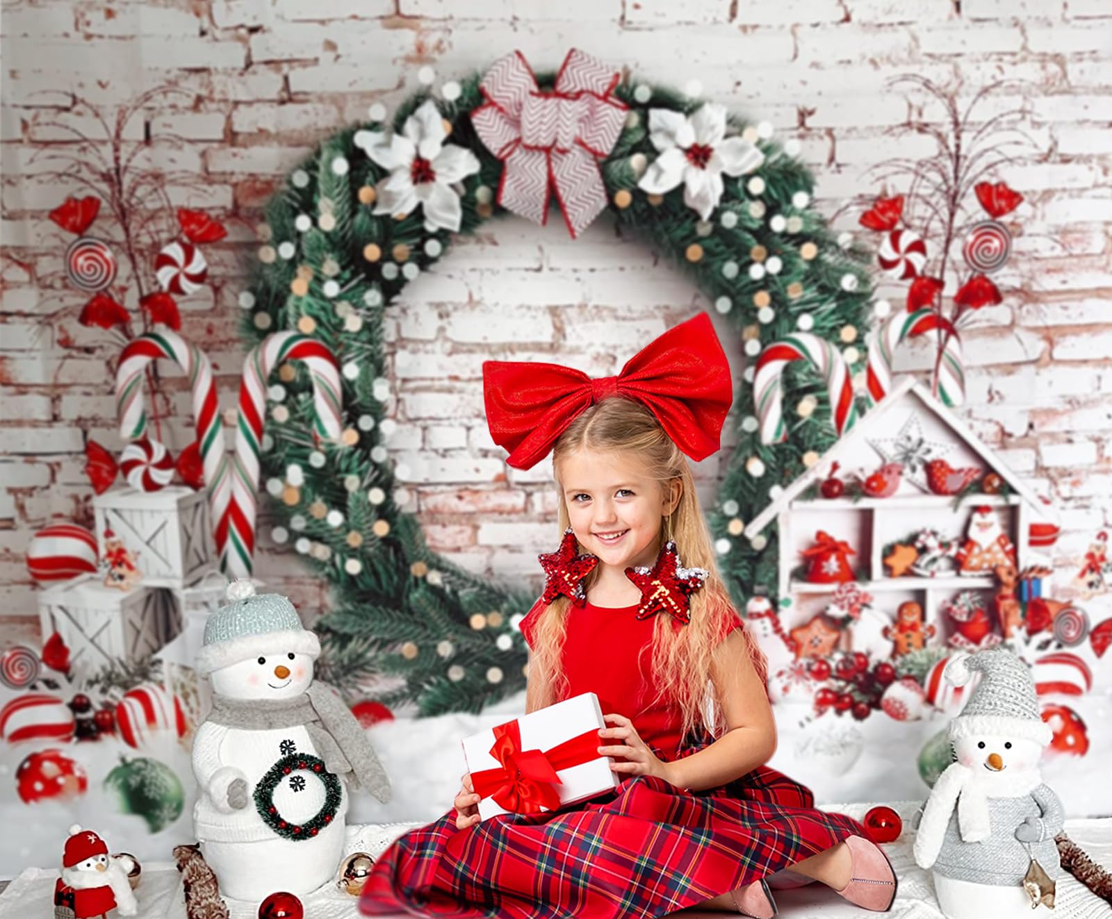 Large 7x5ft Christmas Backdrop - White Brick Wall Xmas Photo Booth Props for Holiday Photography, Party Decor & Merry Christmas Background (82x60 inch) - Perfect for Family Portraits, Social Media Posts & Festive Celebrations