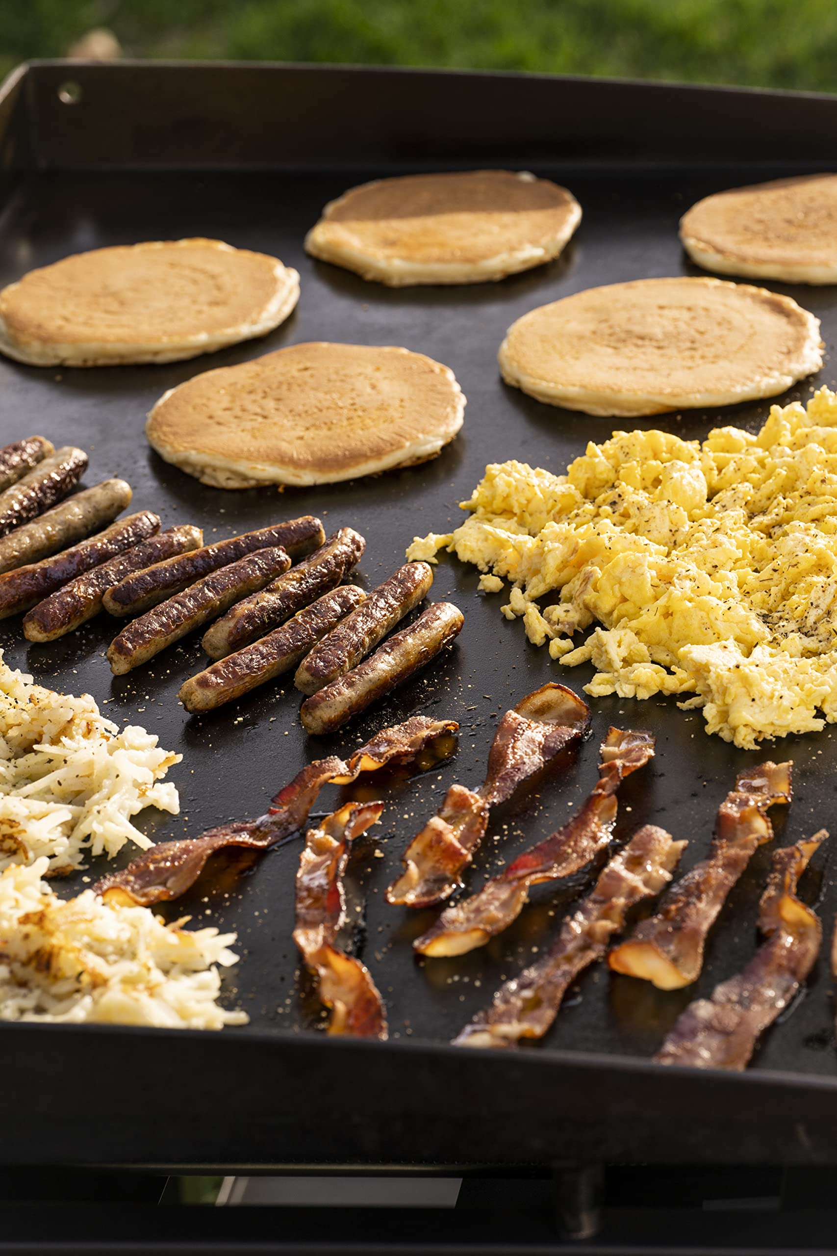 Blackstone 2149 36-Inch Outdoor Flat Top Gas Griddle with Hard Cover & High Shelves - Perfect for Backyard BBQs, Camping & Tailgating