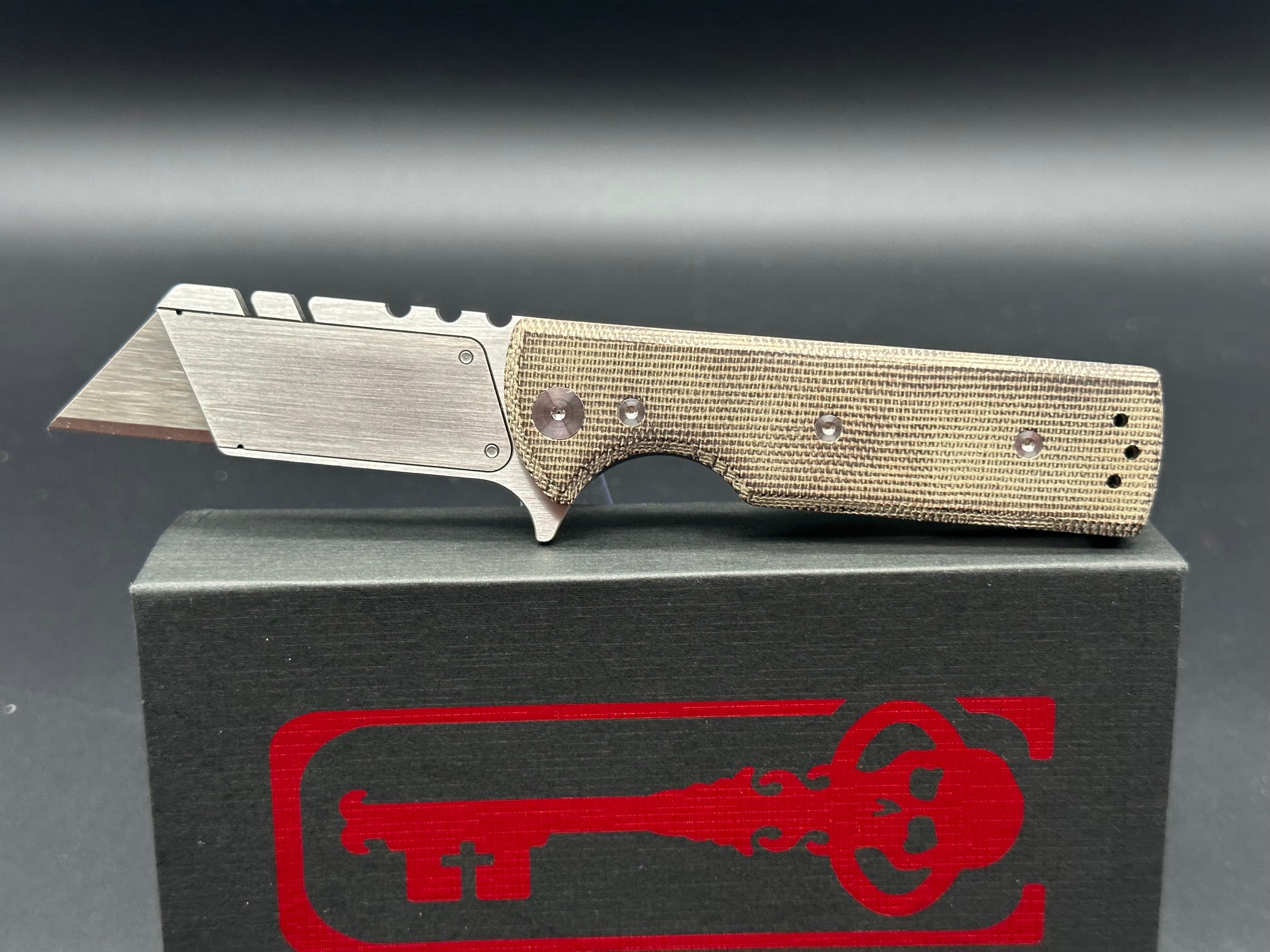 Chaves Ultramar C.H.U.B. Flipper Knife - Green Micarta Handle, Utility Blade - EDC Pocket Knife for Camping, Hiking & Outdoor Adventures