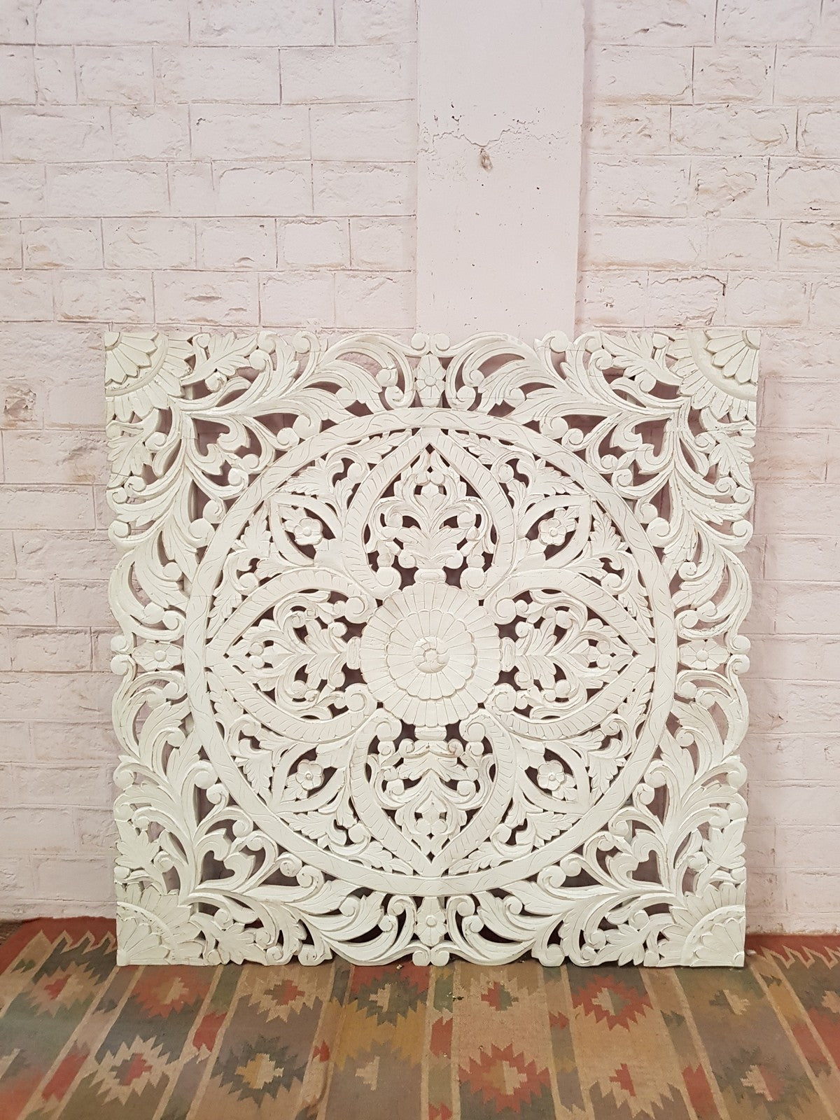 Hand Carved Indian Solid Wood Bed Panel - Floral Design, White Wash Finish (200x200cm) for Master Bedroom & Guest Room Decor
