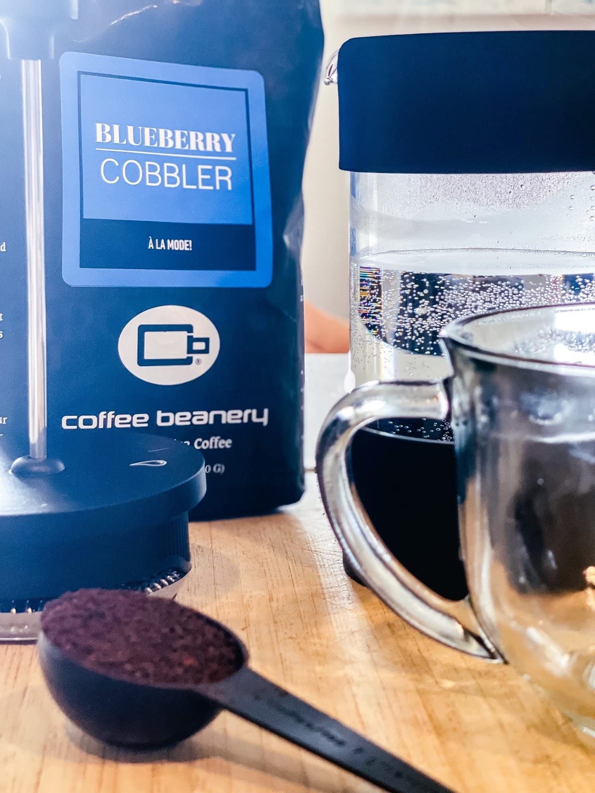 Blueberry Cobbler Whole Bean Coffee by Coffee Beanery - 12oz Medium Roast 100% Arabica Specialty Gourmet Coffee Beans for Home Brewing & Gifting