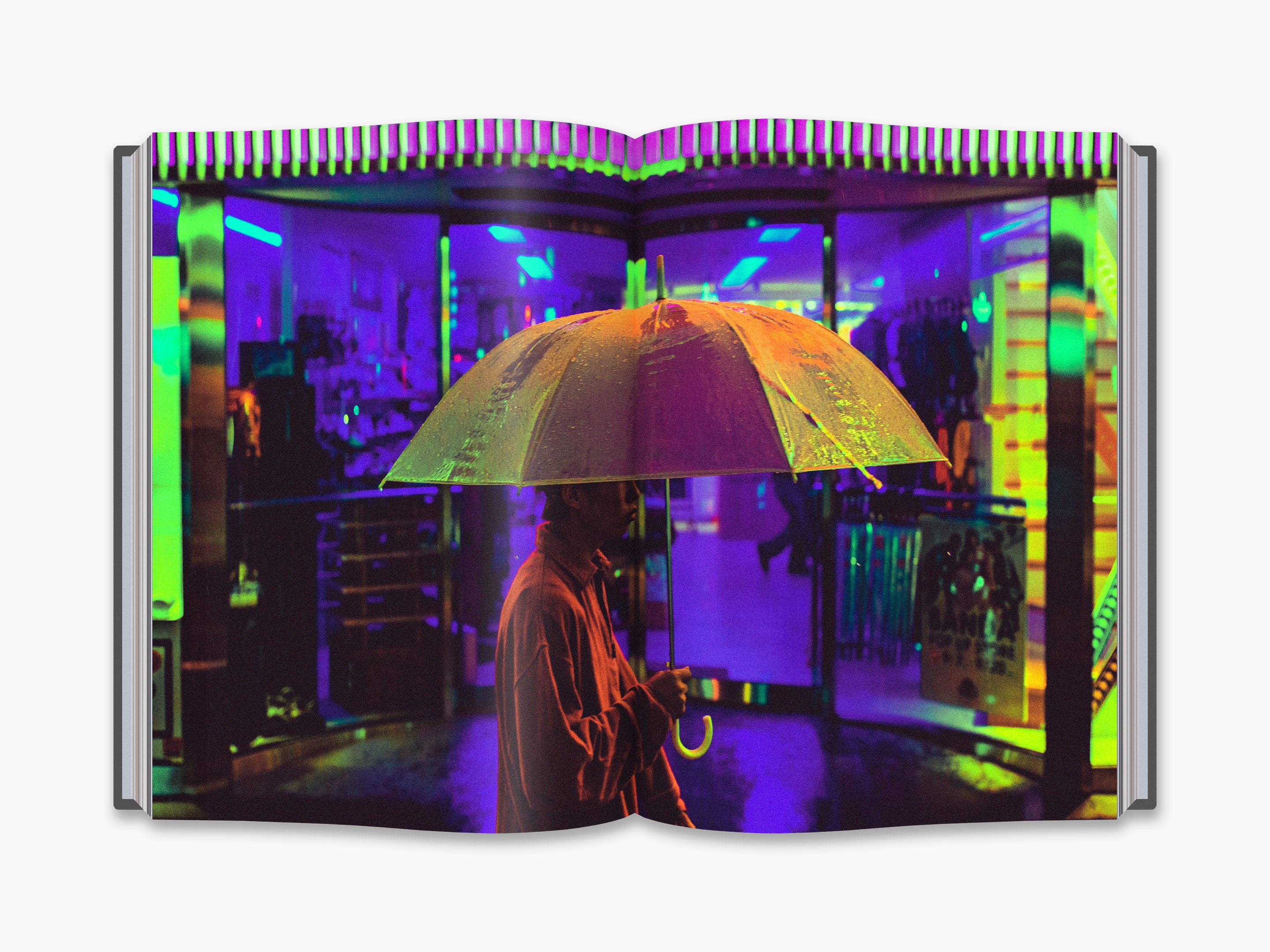 Liam Wong: TO:KY:OO - Cyberpunk Photography Book | Tokyo Nightlife & Neon Aesthetics | Perfect for Art Lovers & Urban Exploration Enthusiasts