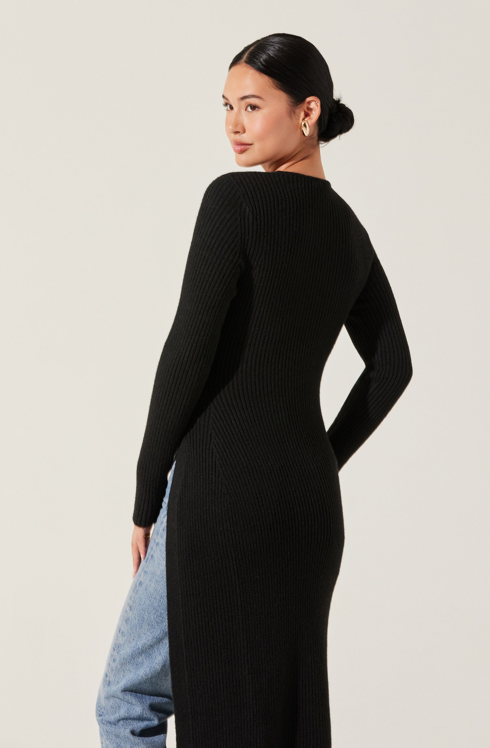 Stylish Ribbed High Slit Button Sweater for Women - Cozy Knit Pullover for Fall & Winter - Perfect for Casual Outings, Office Wear, and Date Nights